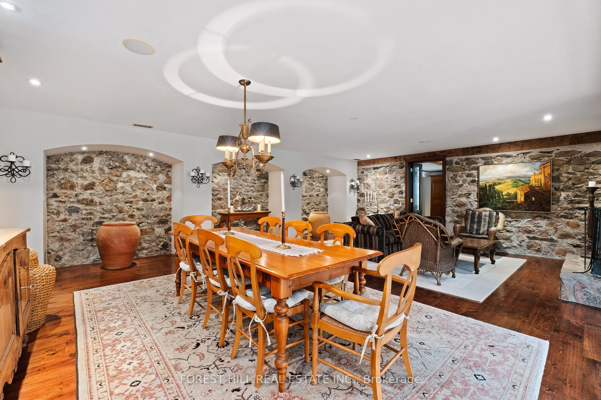 68 Crows Pass Road