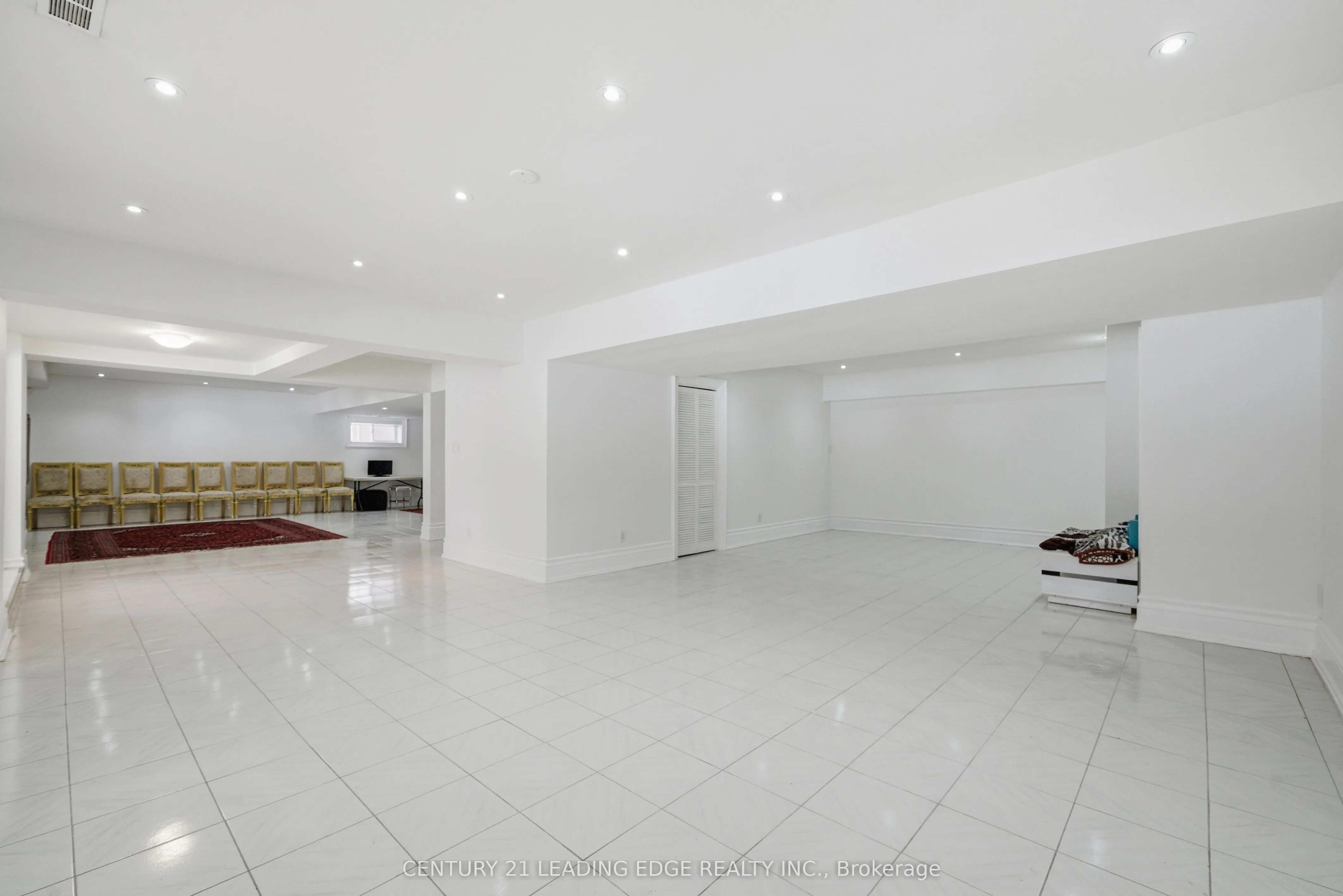 10 Bunting Court