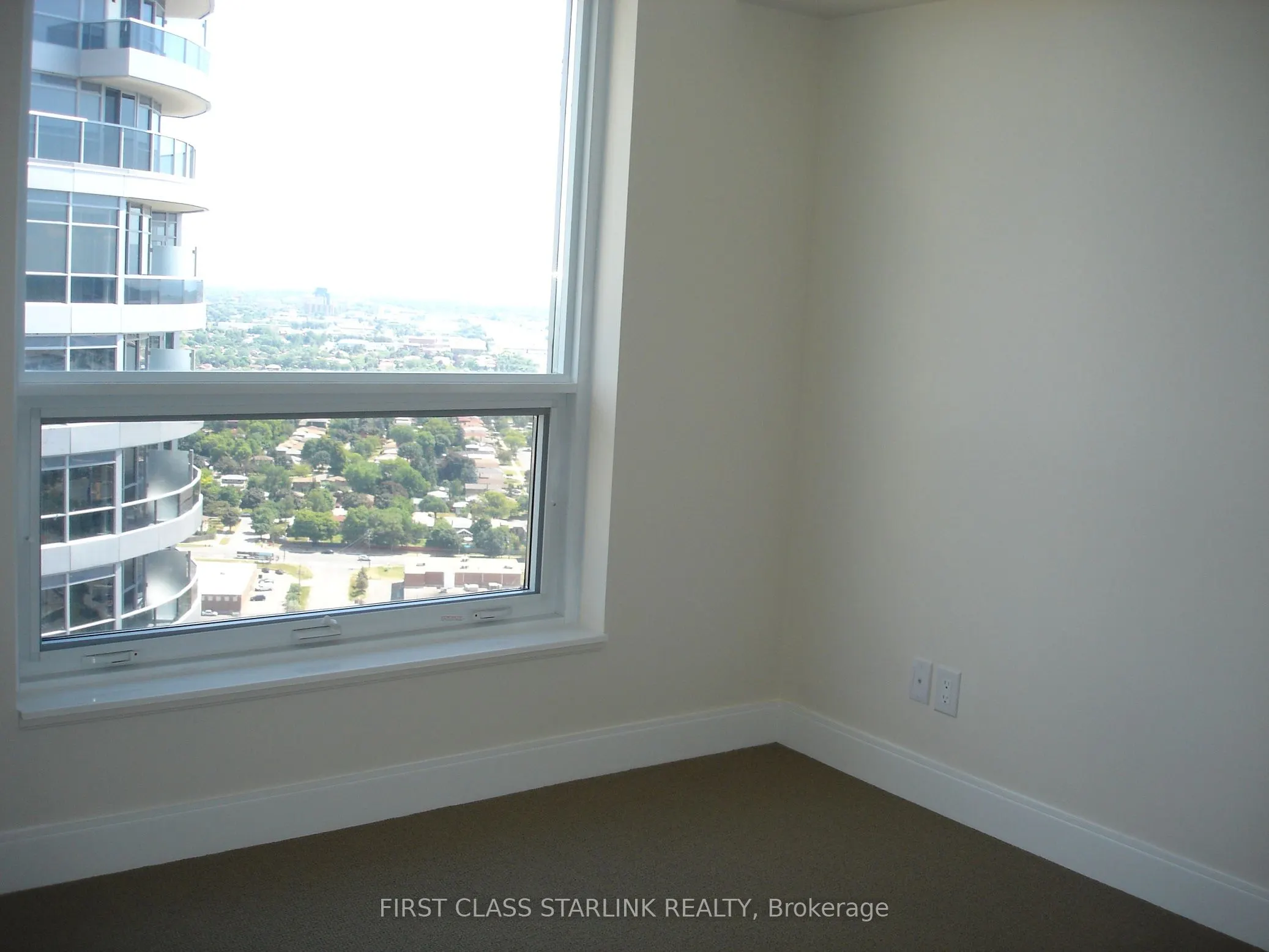 125 Village Green Square #3610