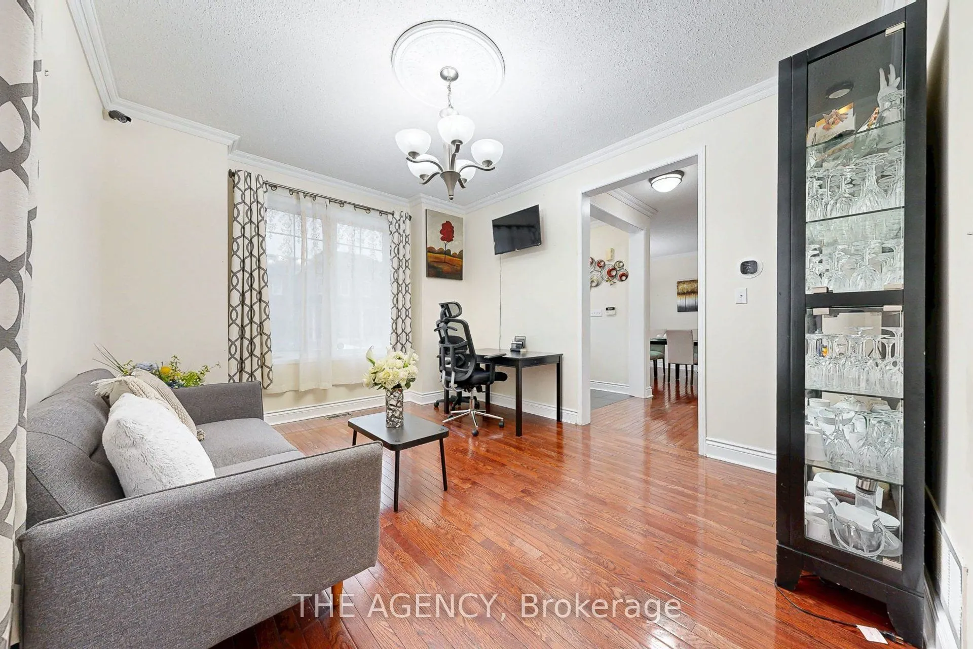 31 Seward Crescent