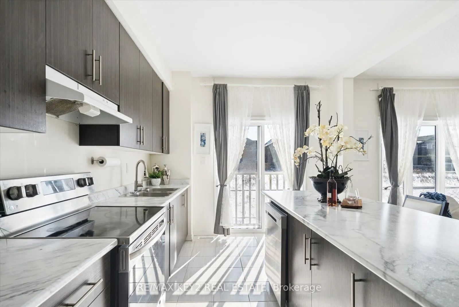 1129 Cameo Street
