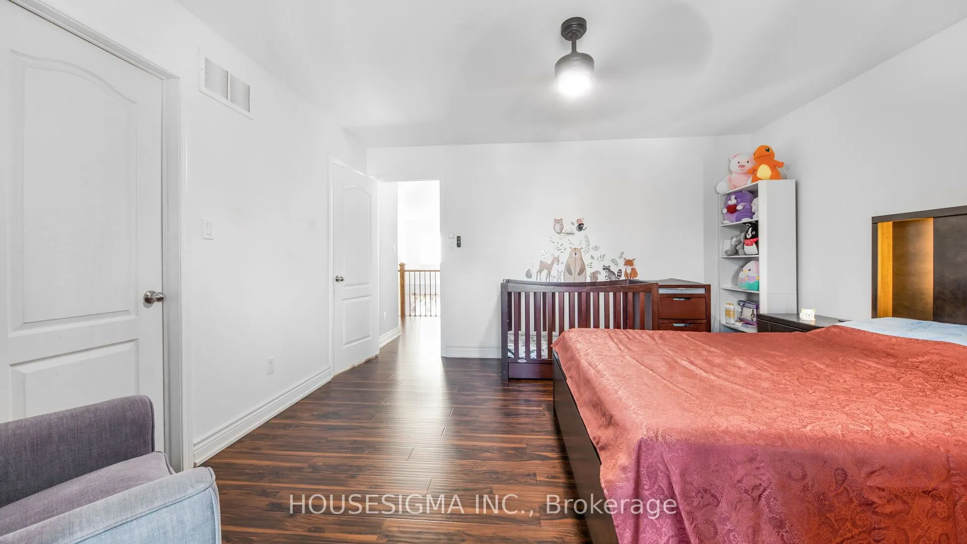 18 Lovegrove Lane #24