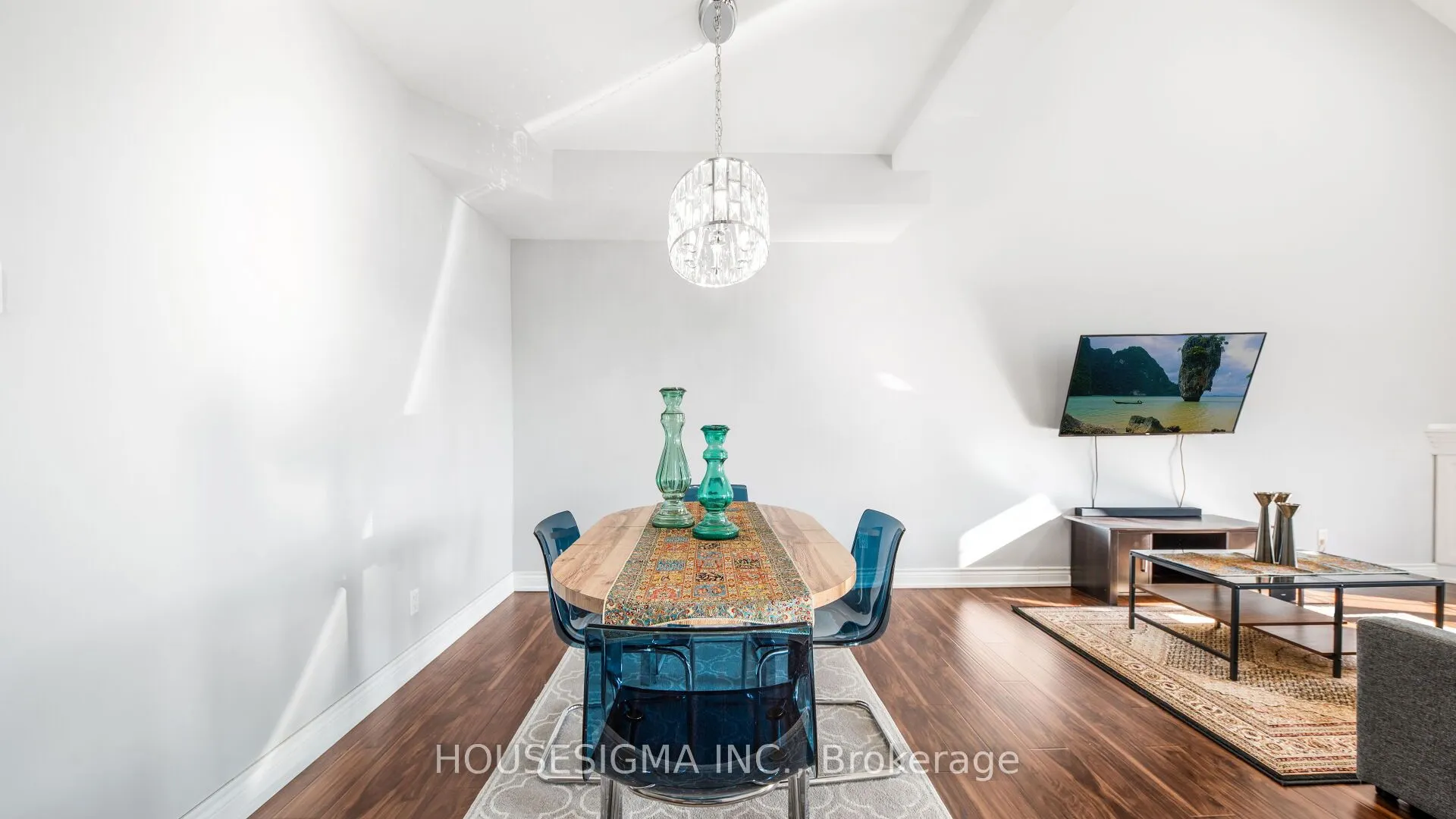 18 Lovegrove Lane #24