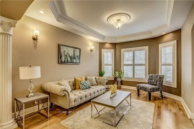 6 Mirrow Court