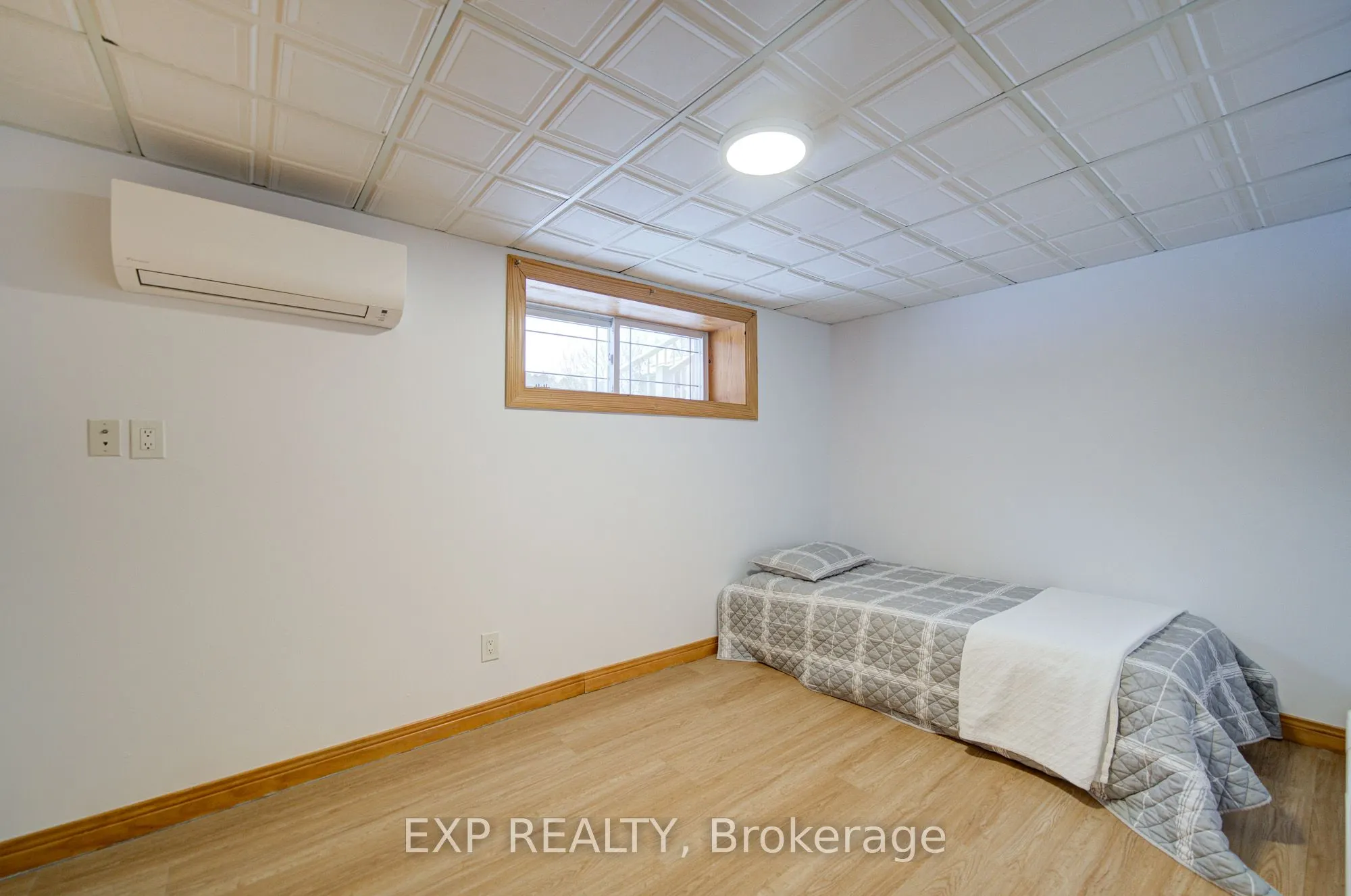 3505 Cochrane Street