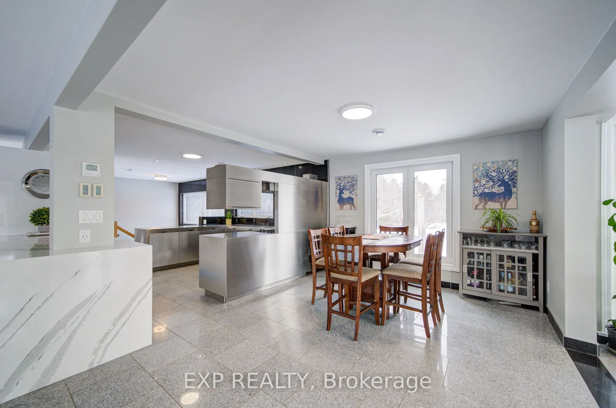 3505 Cochrane Street