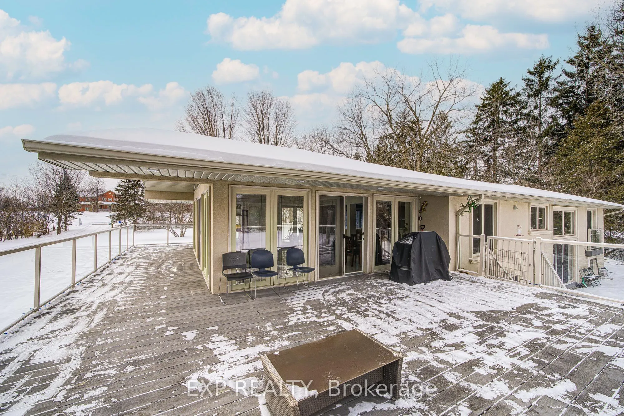 3505 Cochrane Street