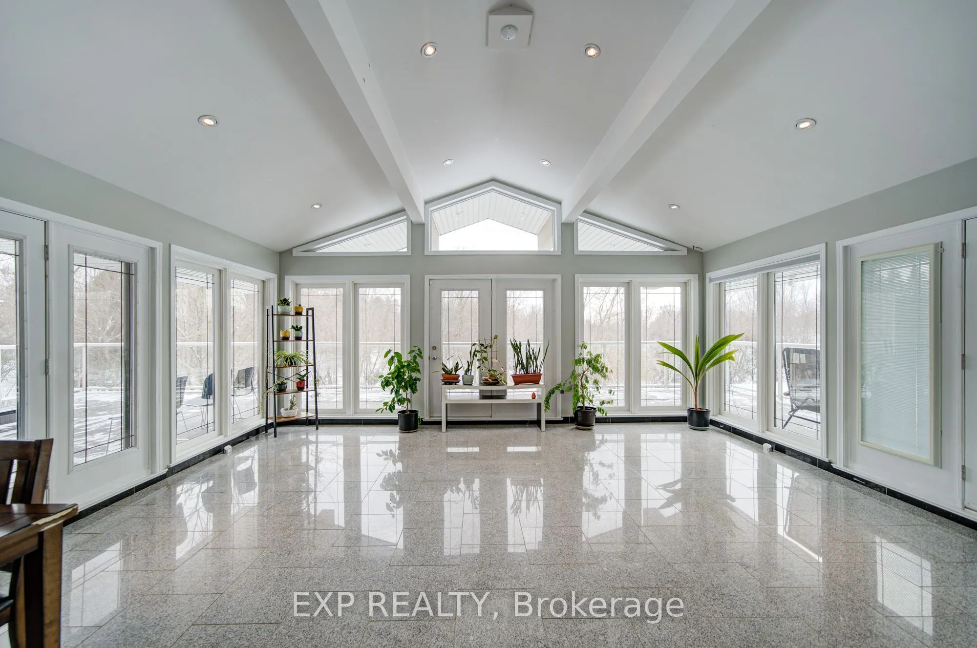 3505 Cochrane Street