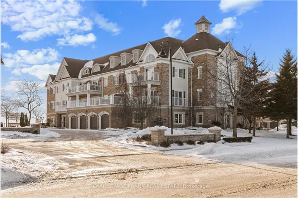 385 Lakebreeze Drive #204