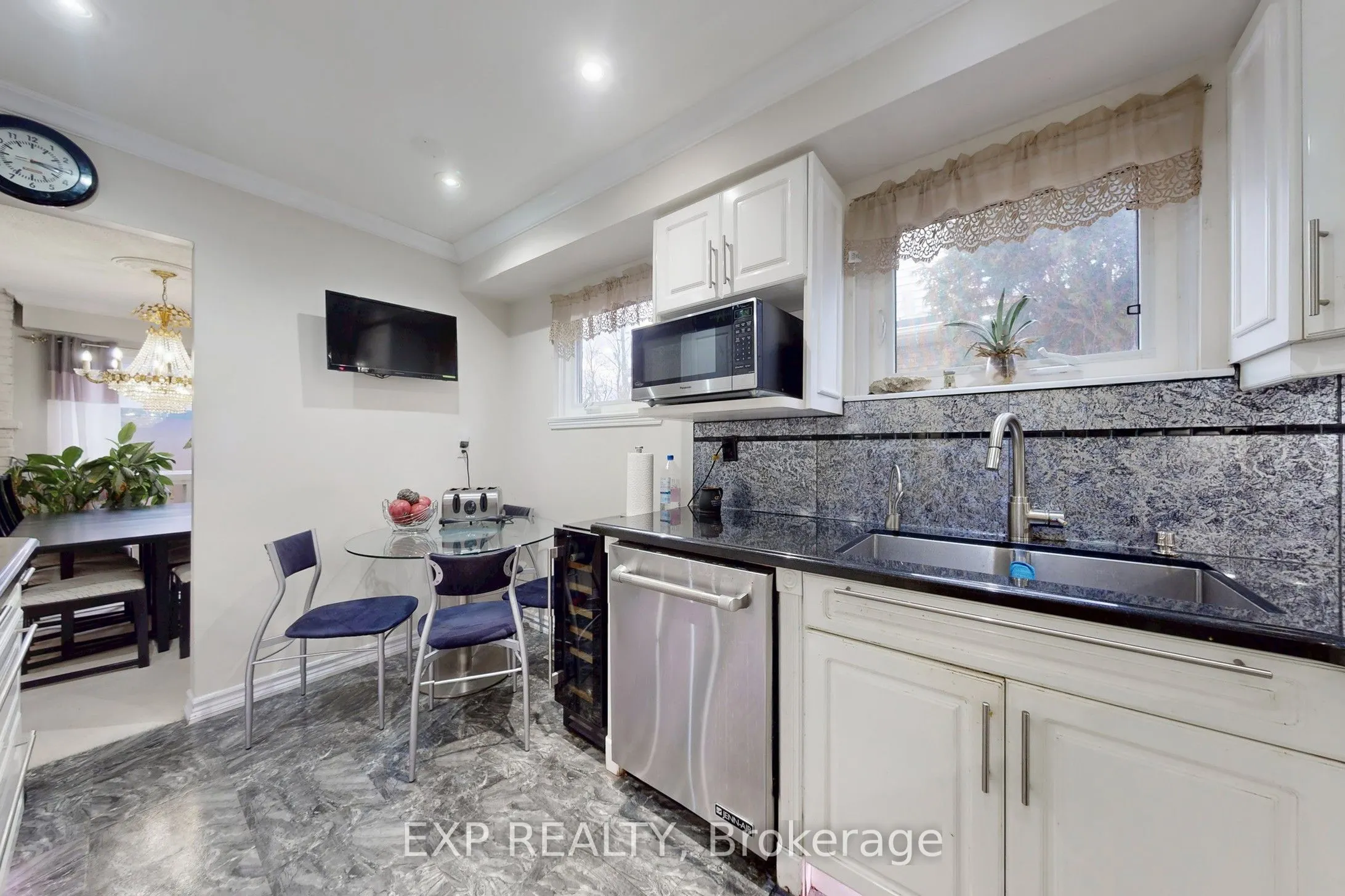 88 Valdor Drive