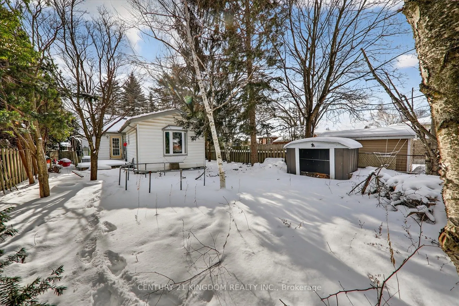 208 Palmerston Avenue