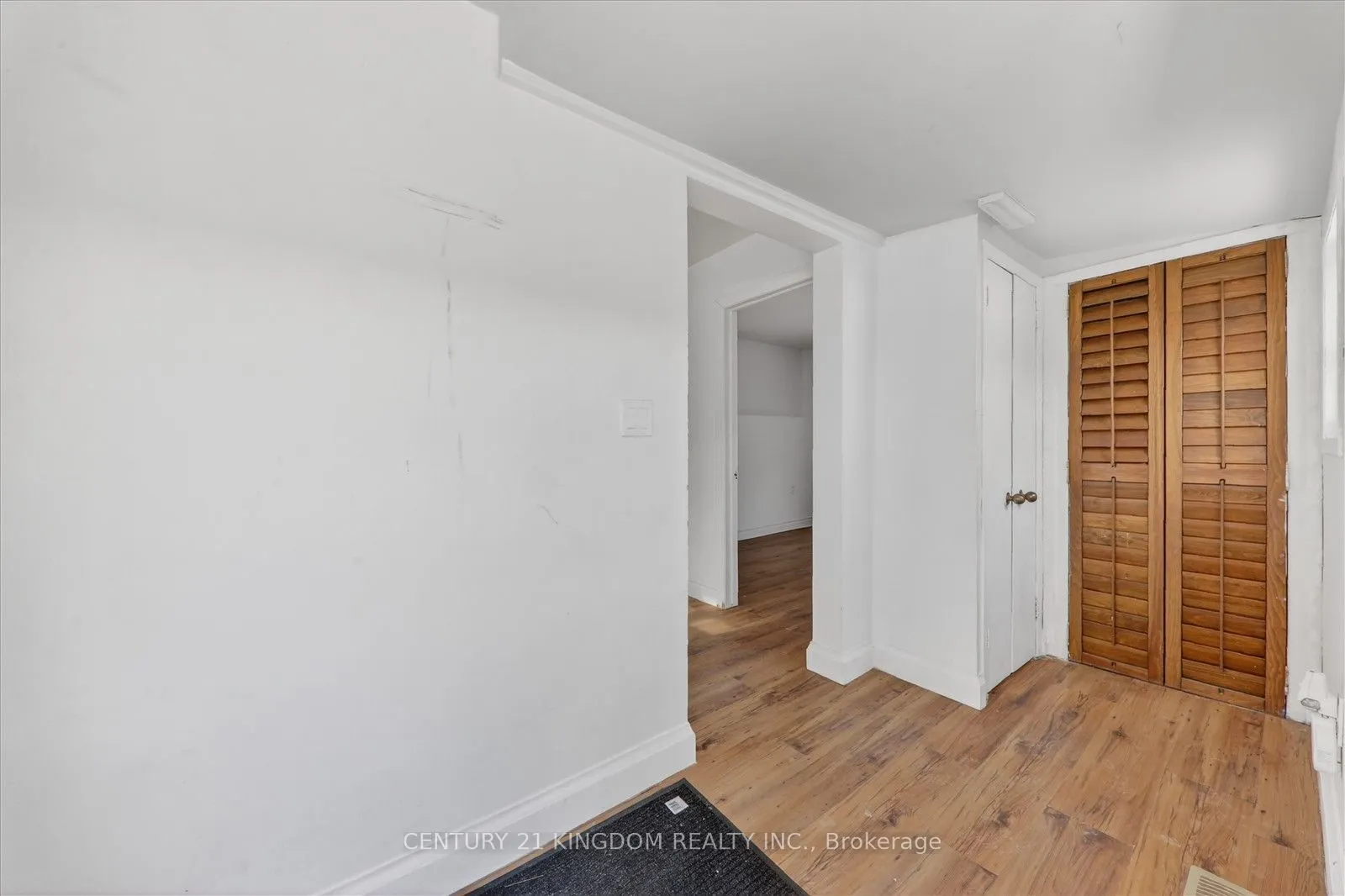 208 Palmerston Avenue