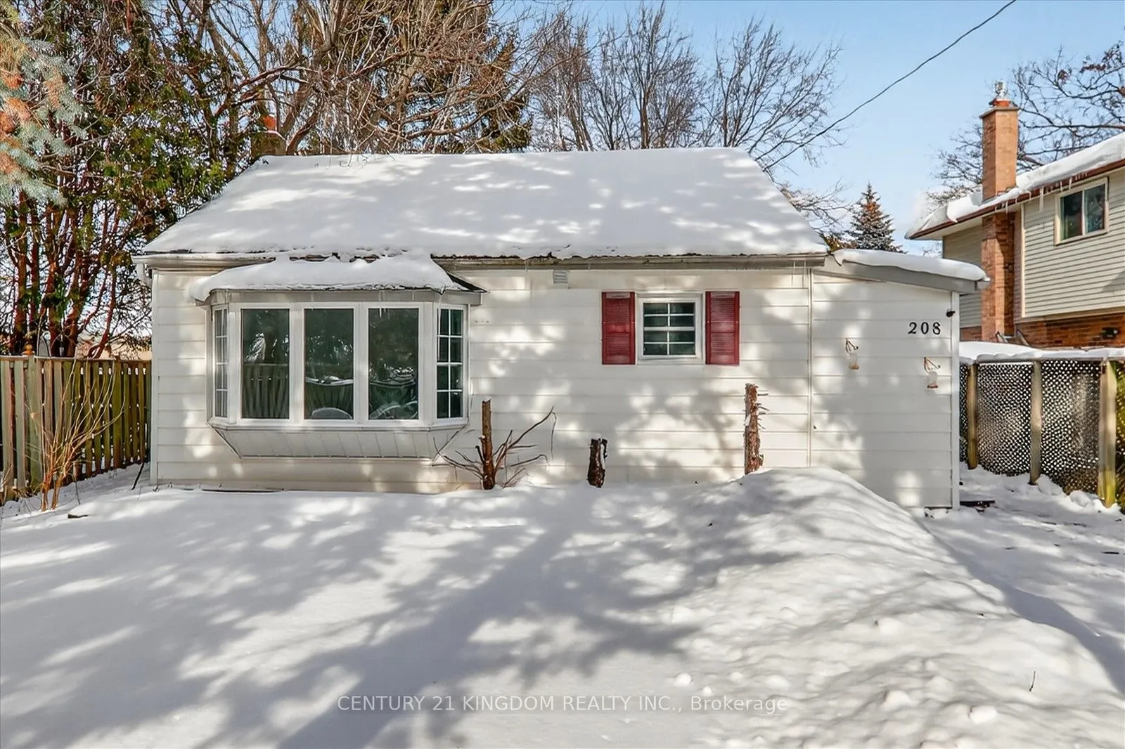 208 Palmerston Avenue
