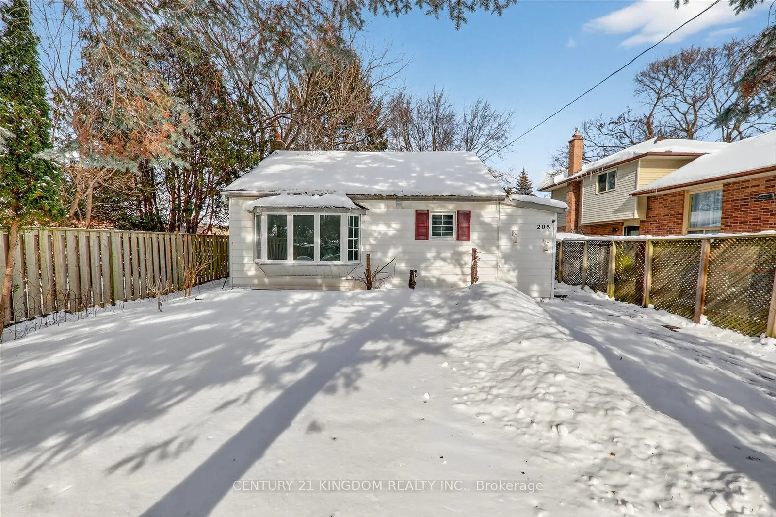 208 Palmerston Avenue