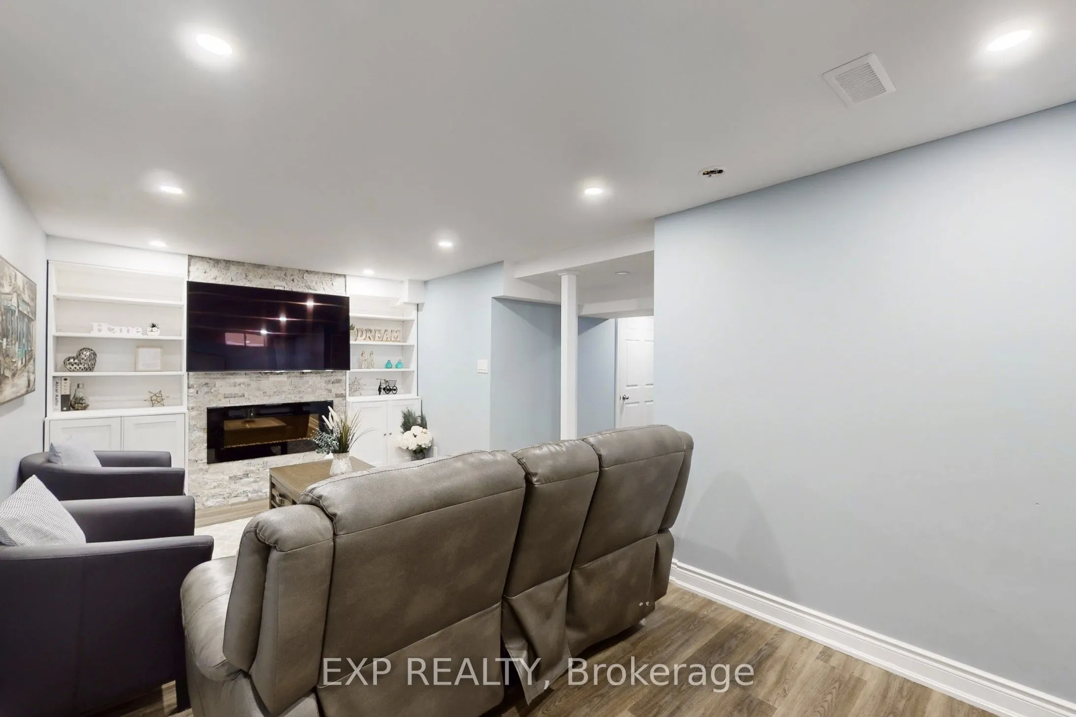 92 Hartrick Place