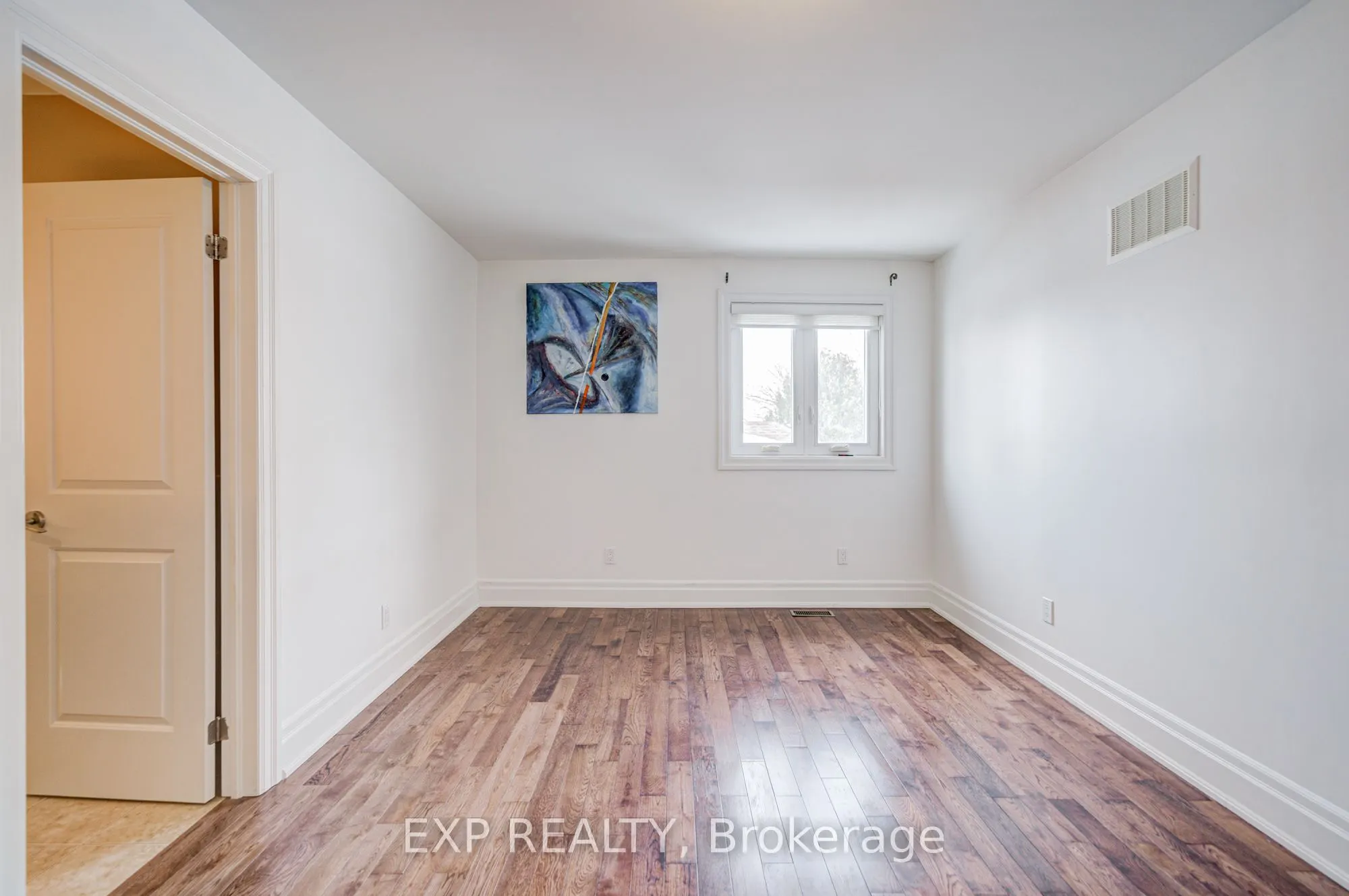 11 Bellvare Crescent