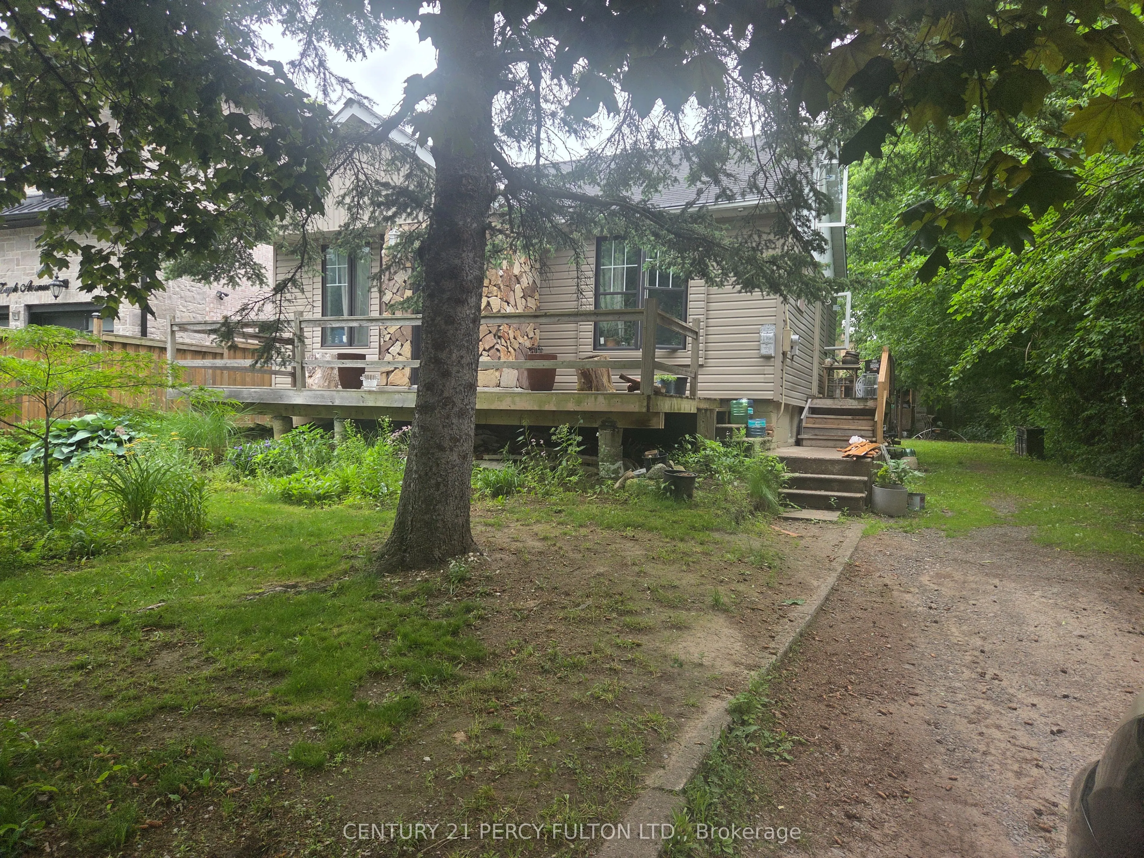 97 Zaph Avenue