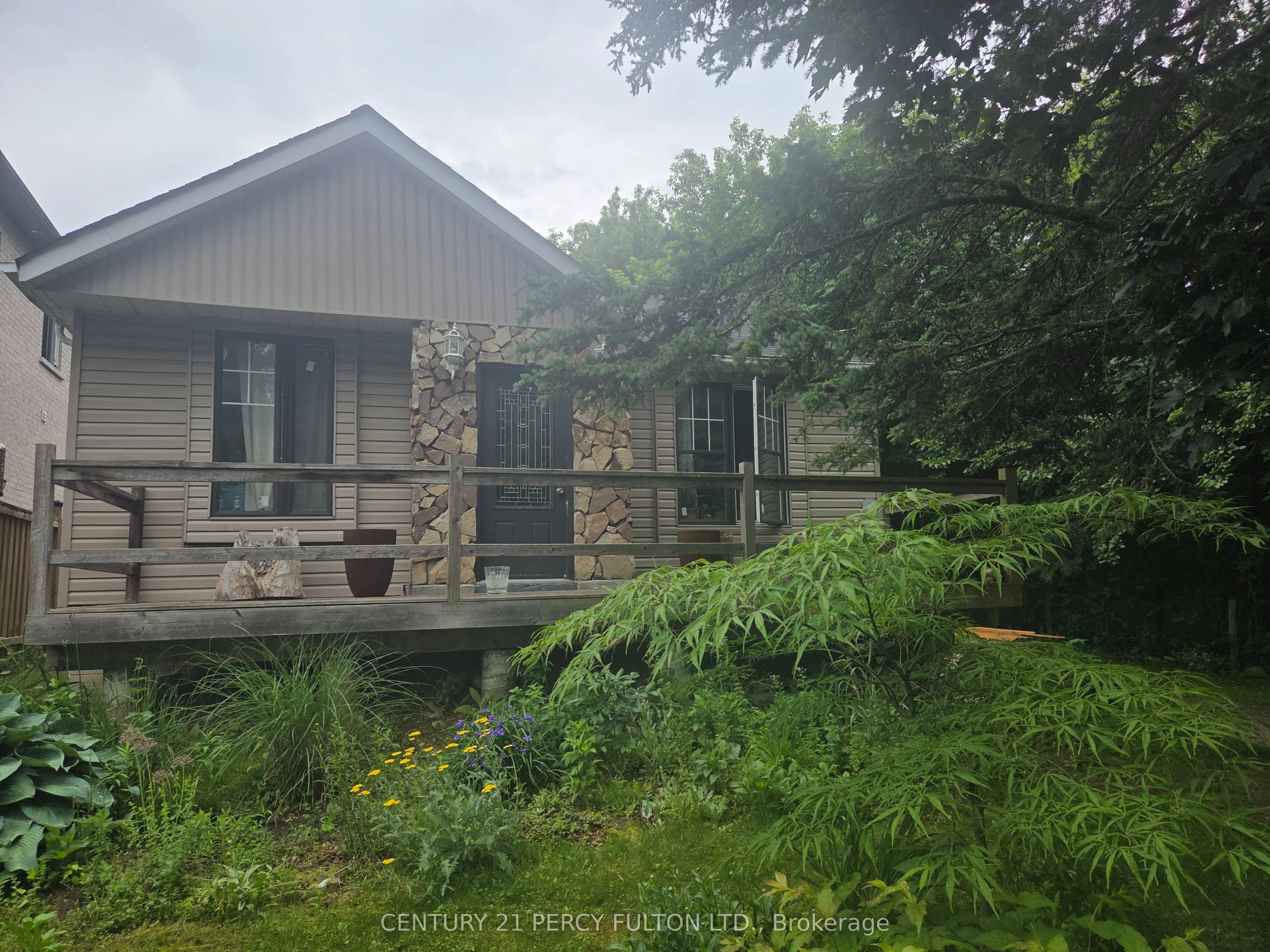 97 Zaph Avenue
