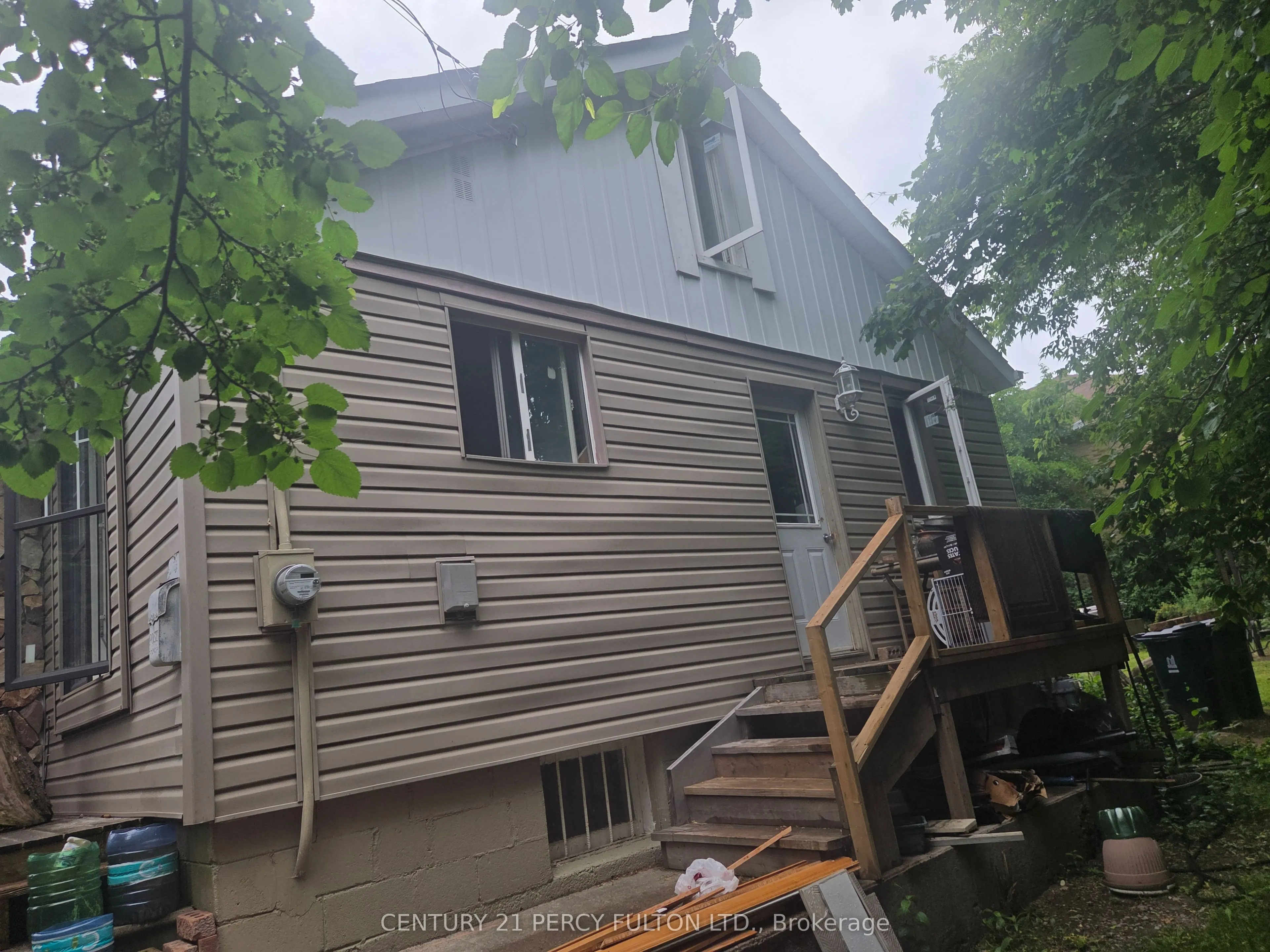 97 Zaph Avenue