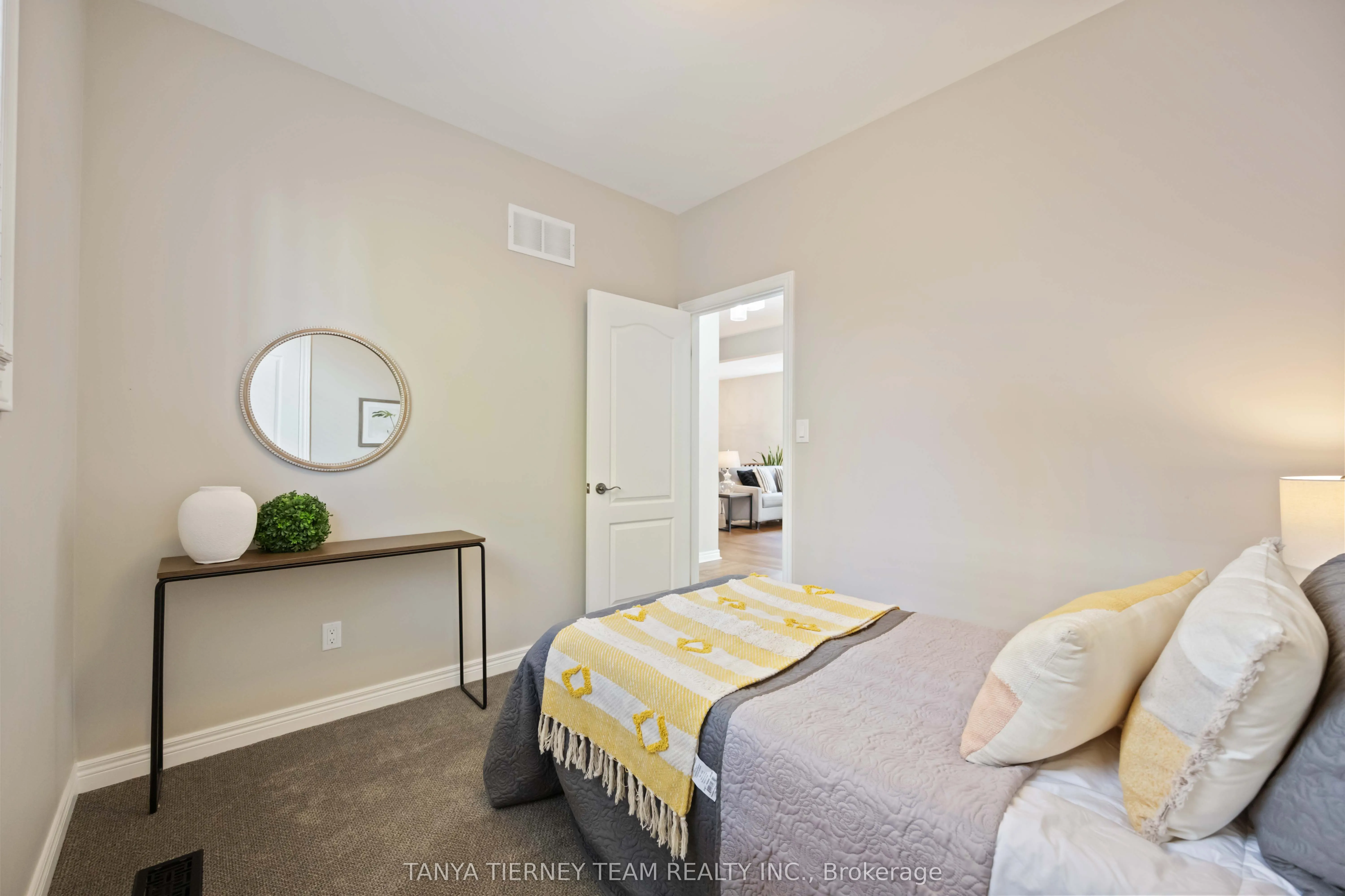 16 Cody Avenue
