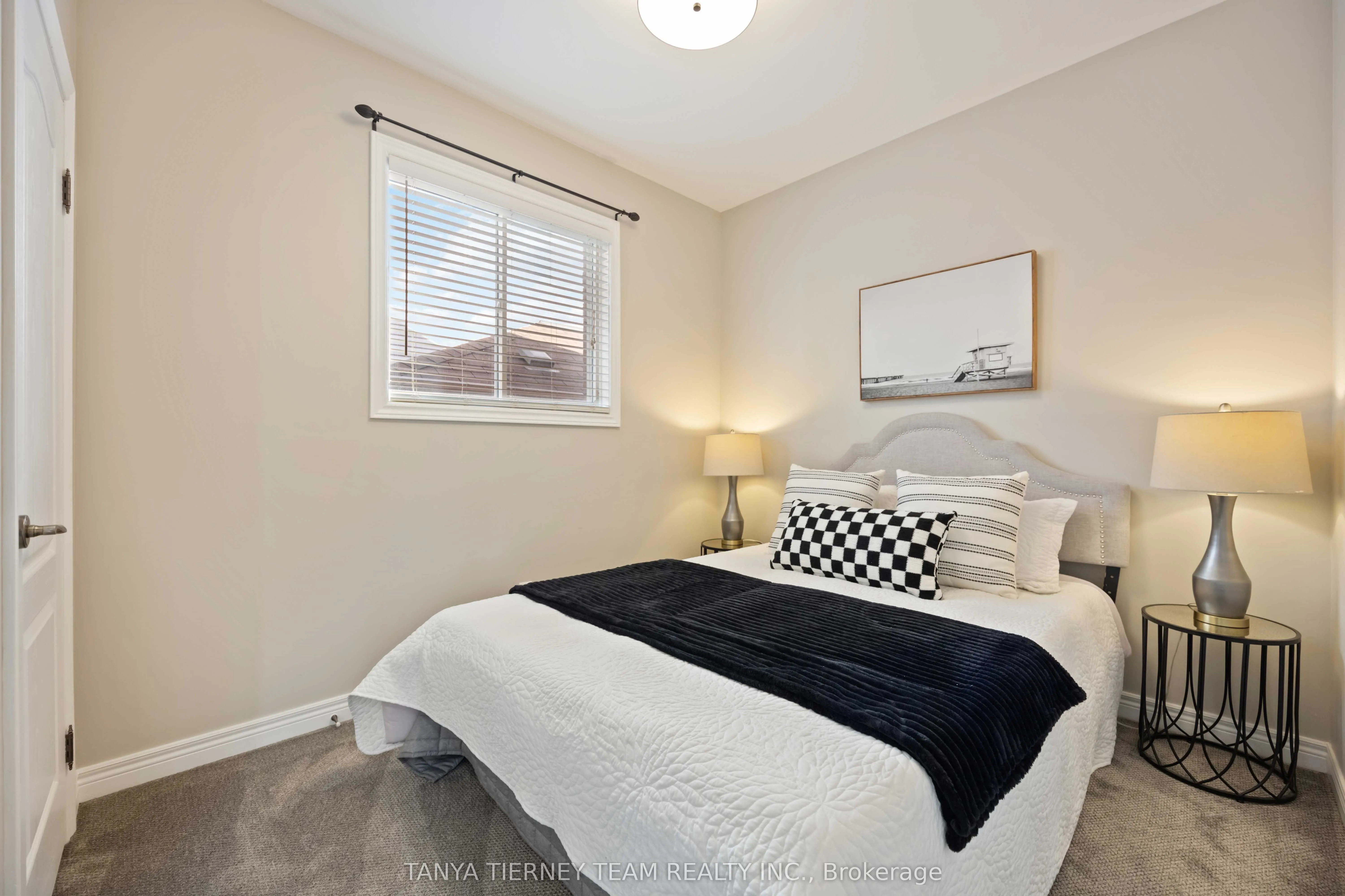 16 Cody Avenue