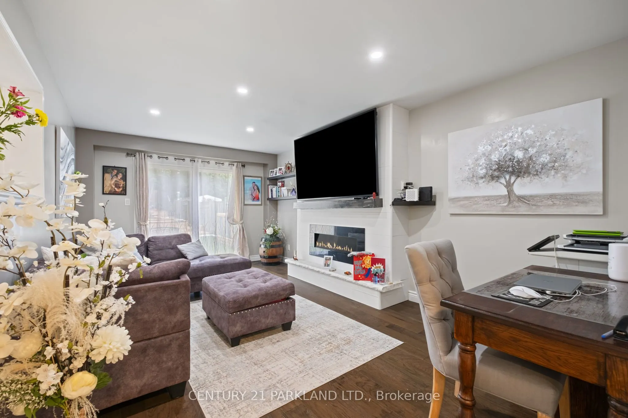 87 Bonacres Avenue