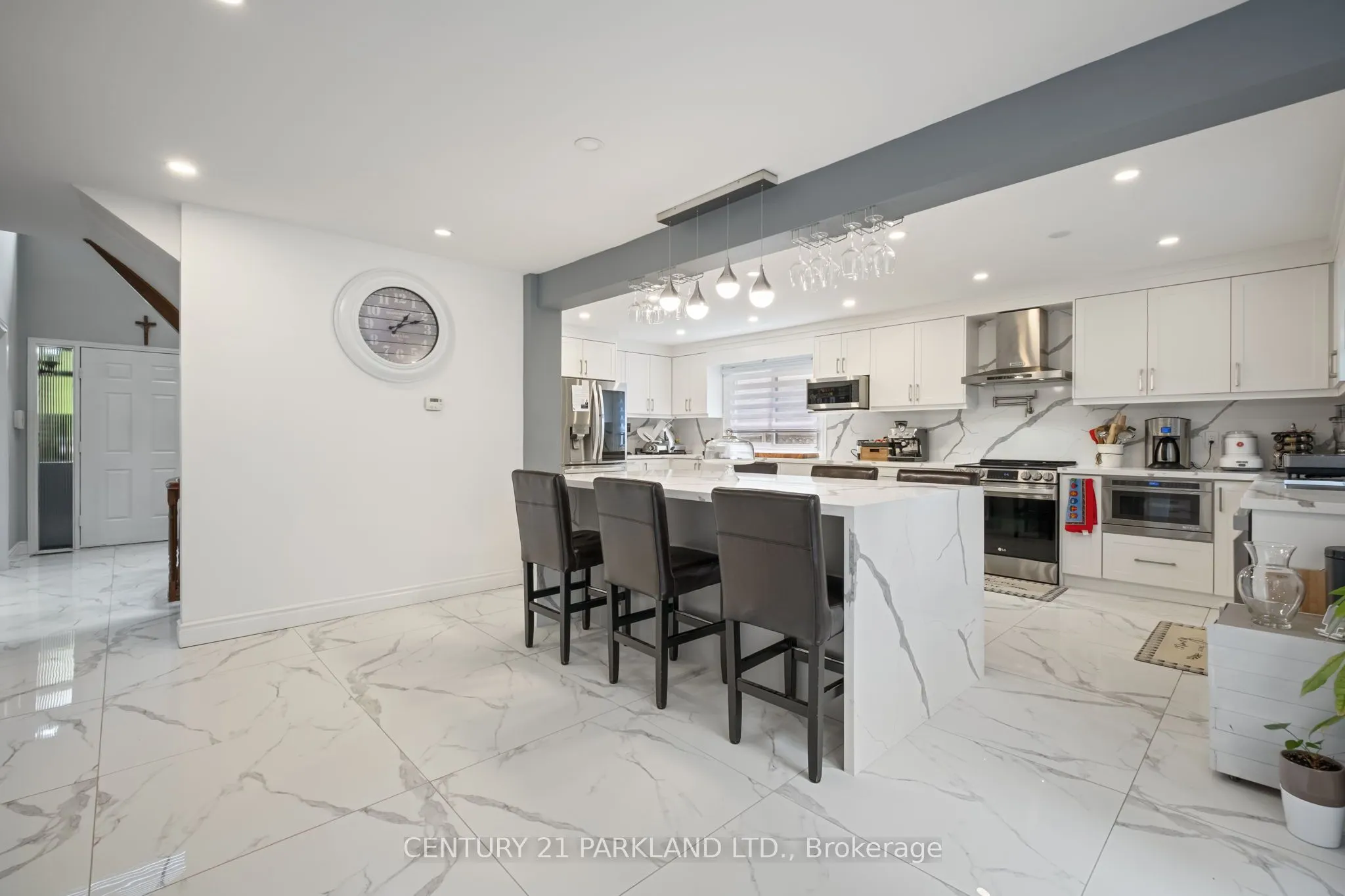 87 Bonacres Avenue