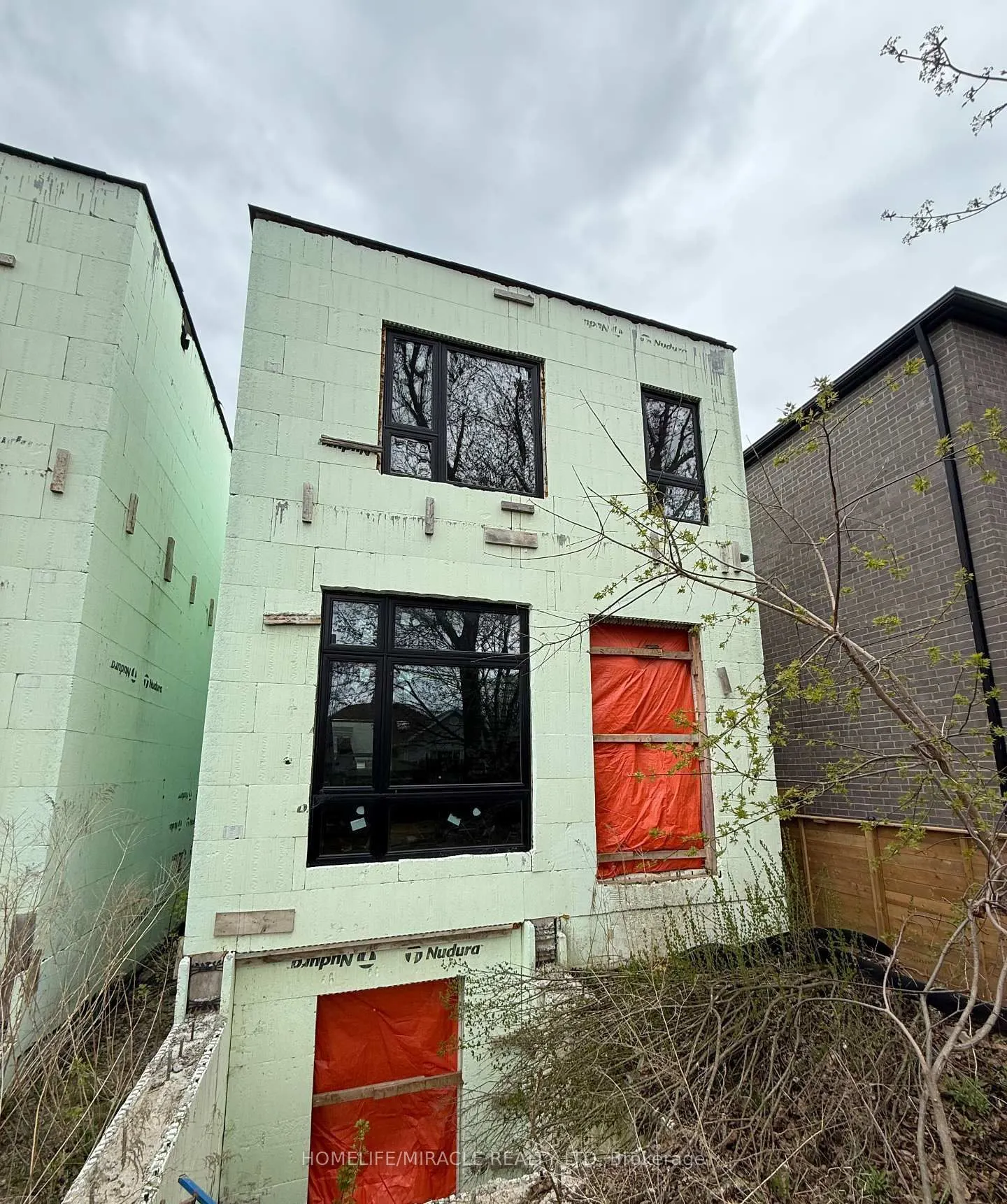 40 August Avenue