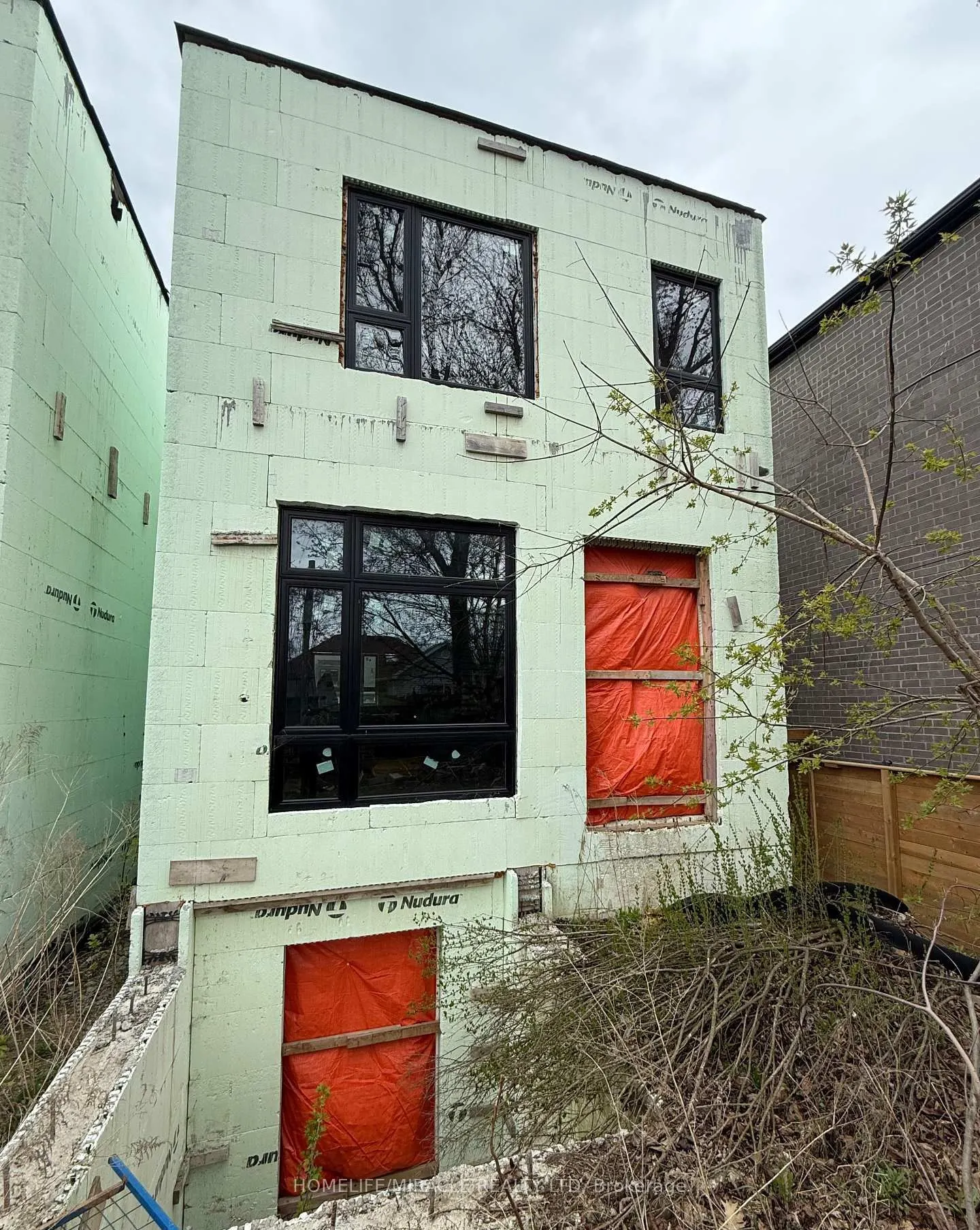 42 August Avenue