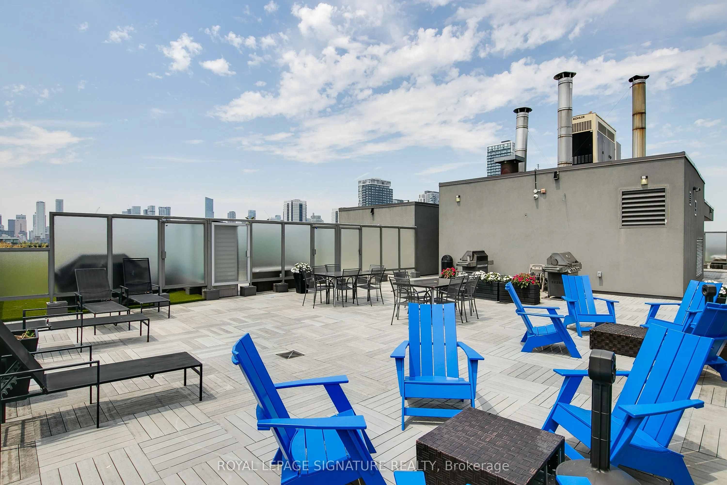 625 Queen Street E #211
