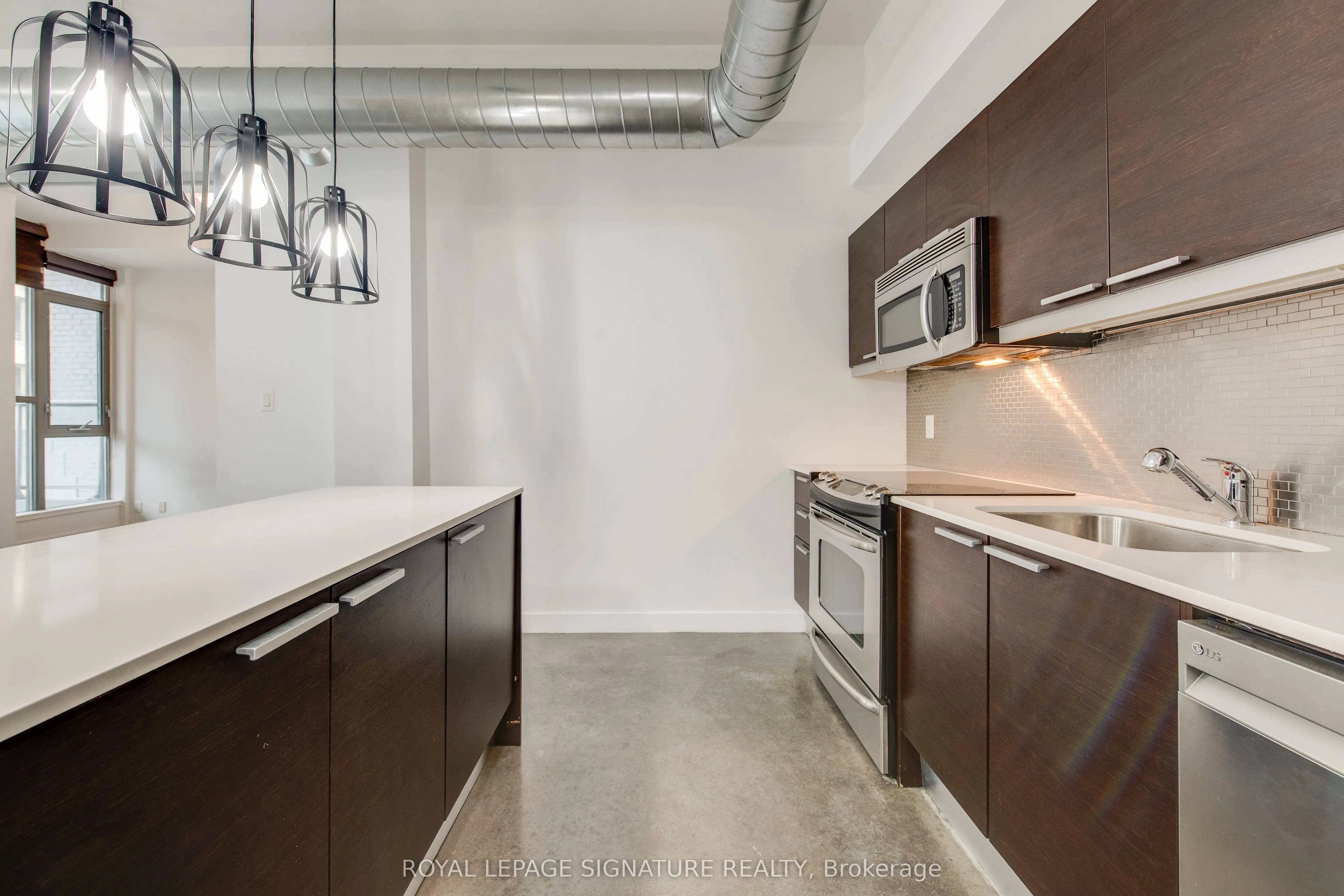 625 Queen Street E #211