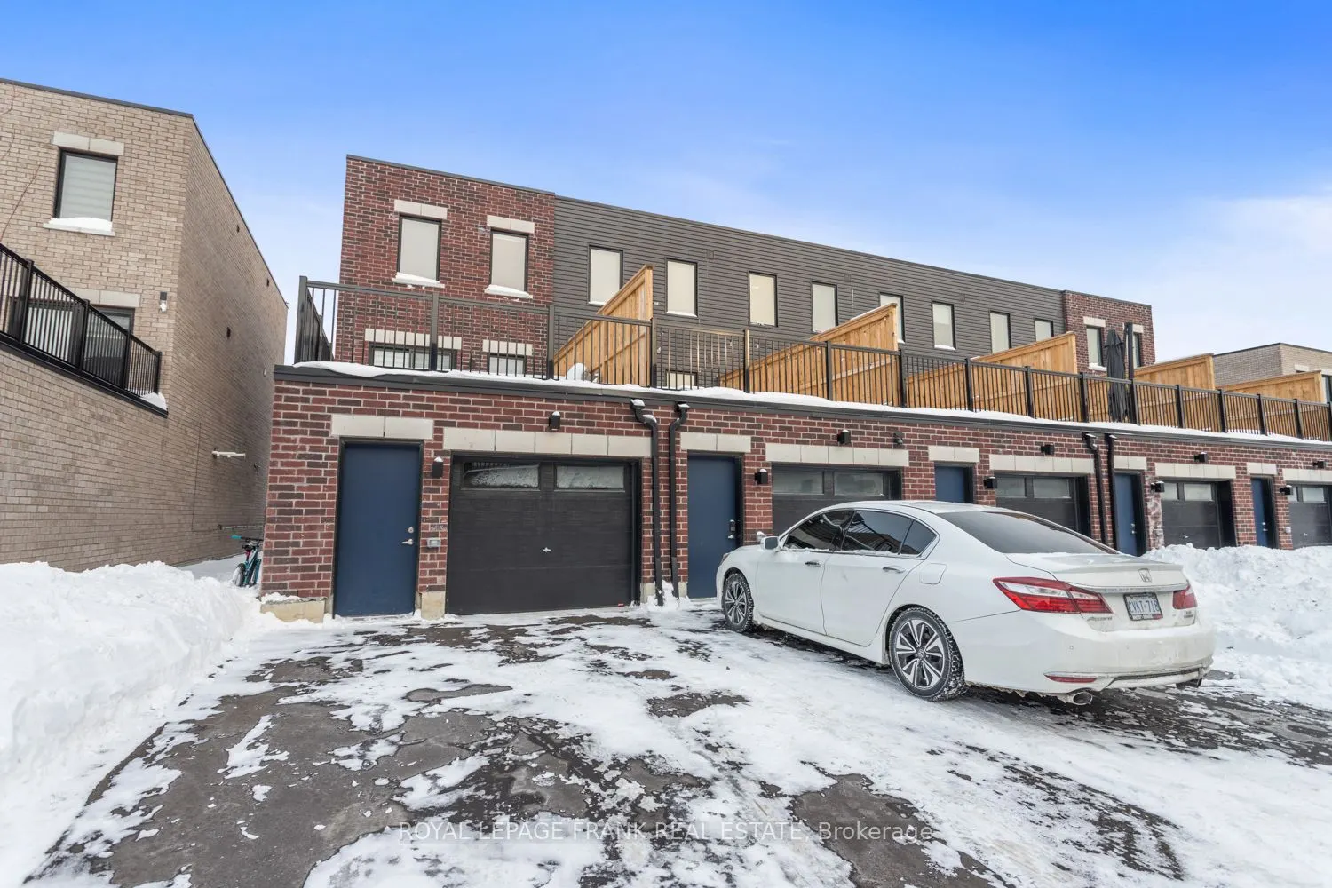 36 Bateson Street