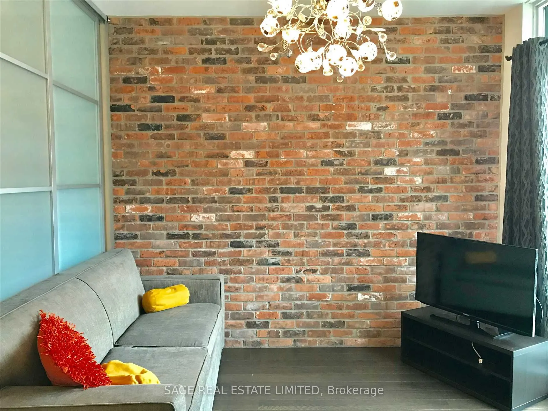 88 Colgate Avenue #533