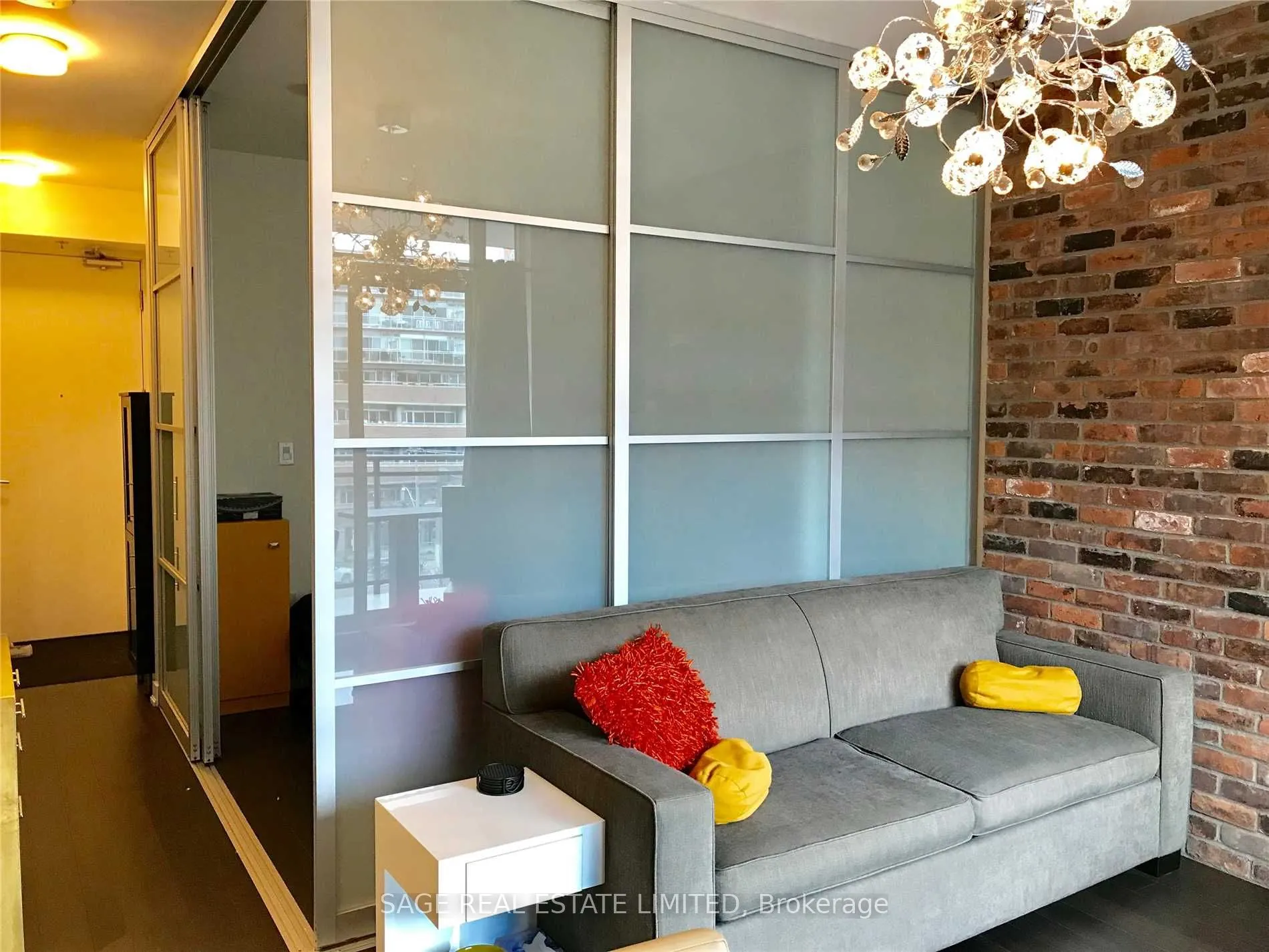 88 Colgate Avenue #533
