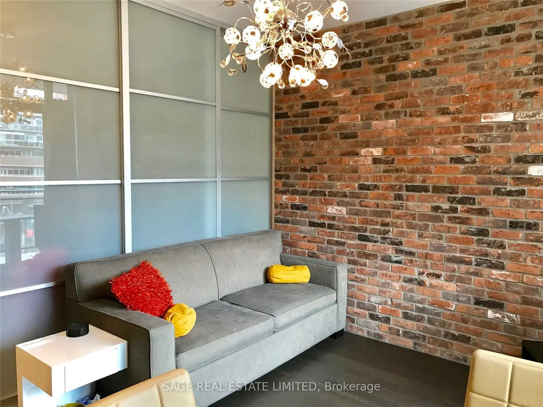 88 Colgate Avenue #533