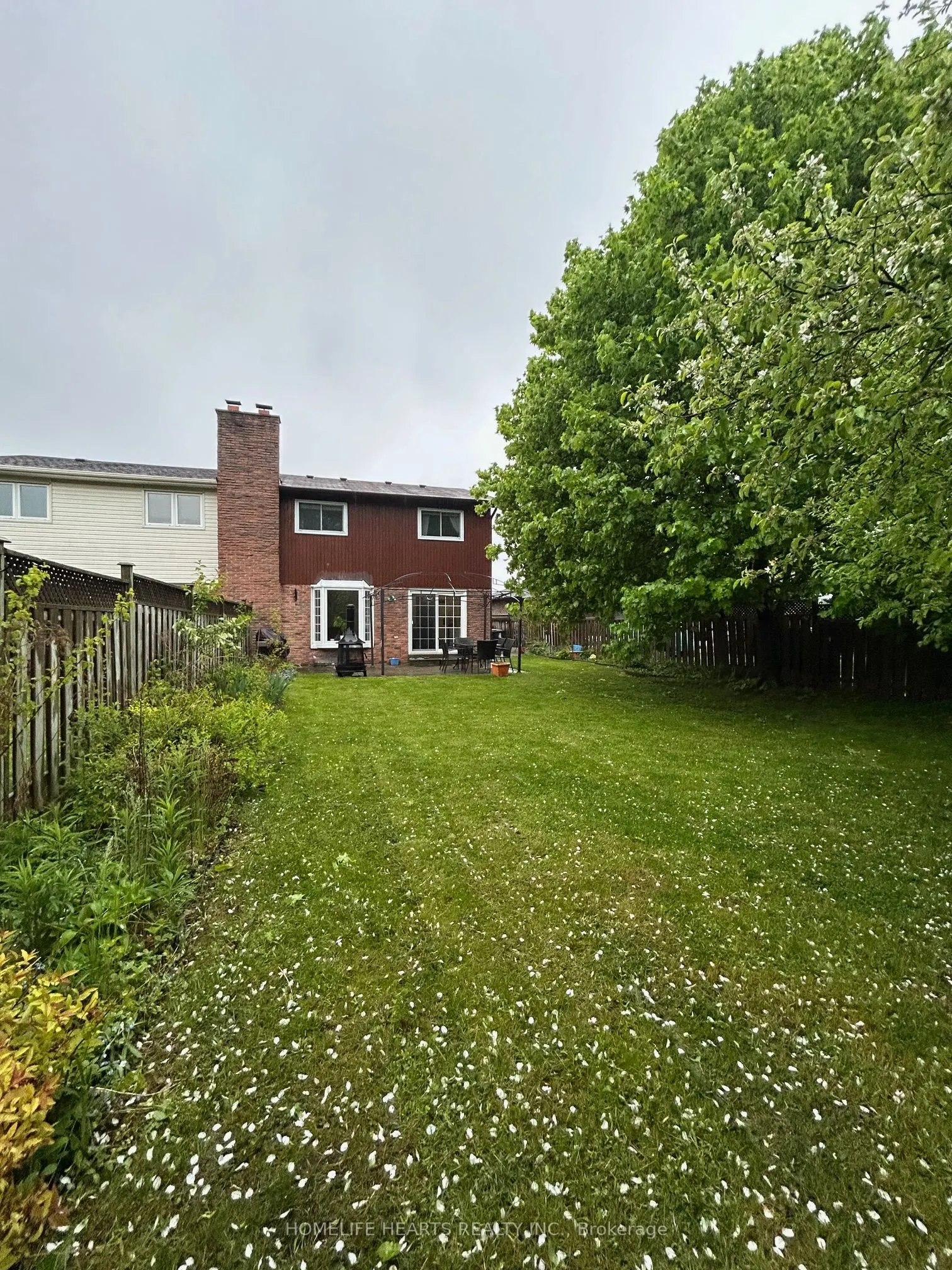 242 Braymore Boulevard