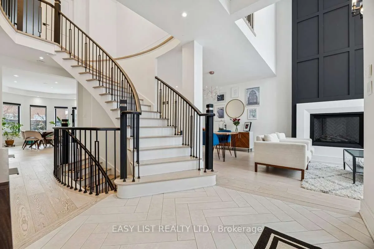 6 Devonridge Crescent