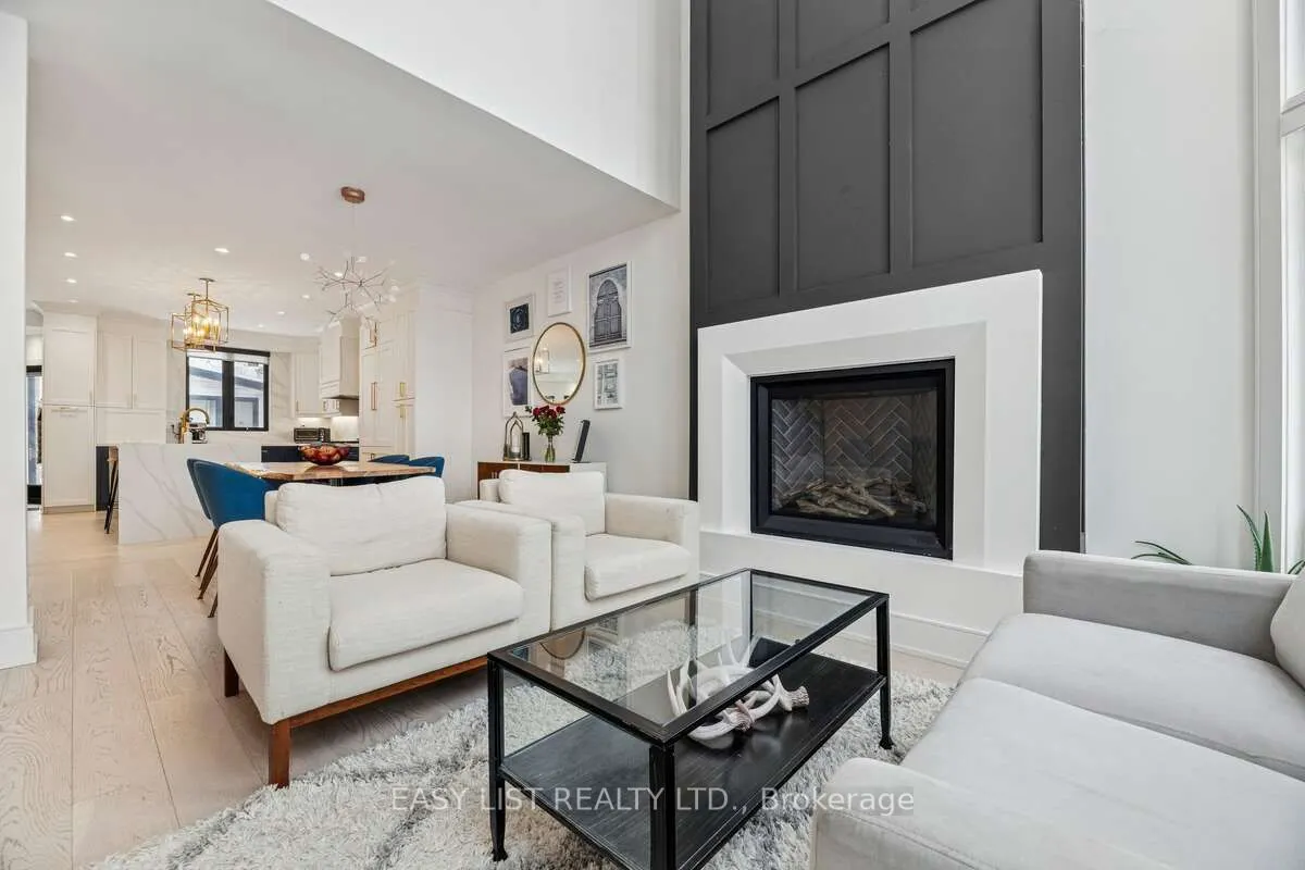 6 Devonridge Crescent