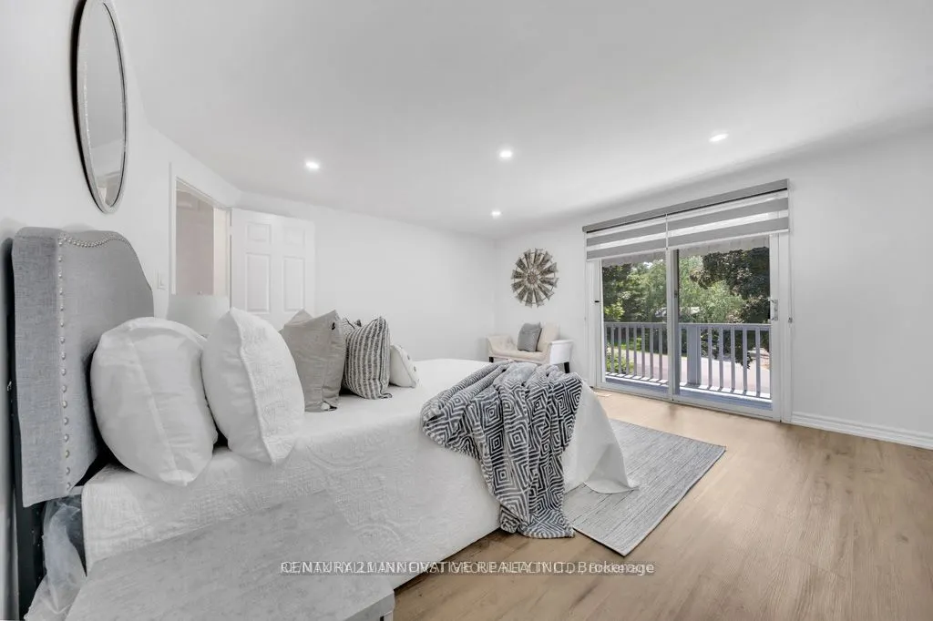 890 Briarwood Drive