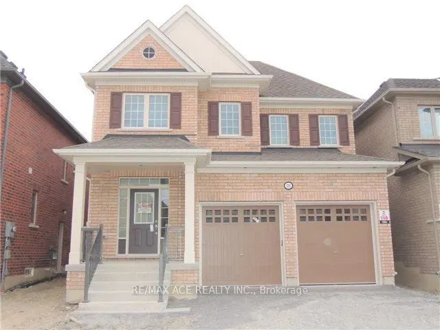2392 Equestrian Crescent