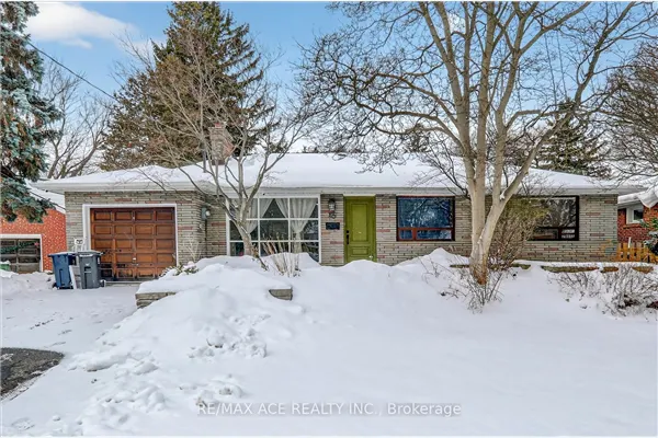 40 Brinloor Boulevard