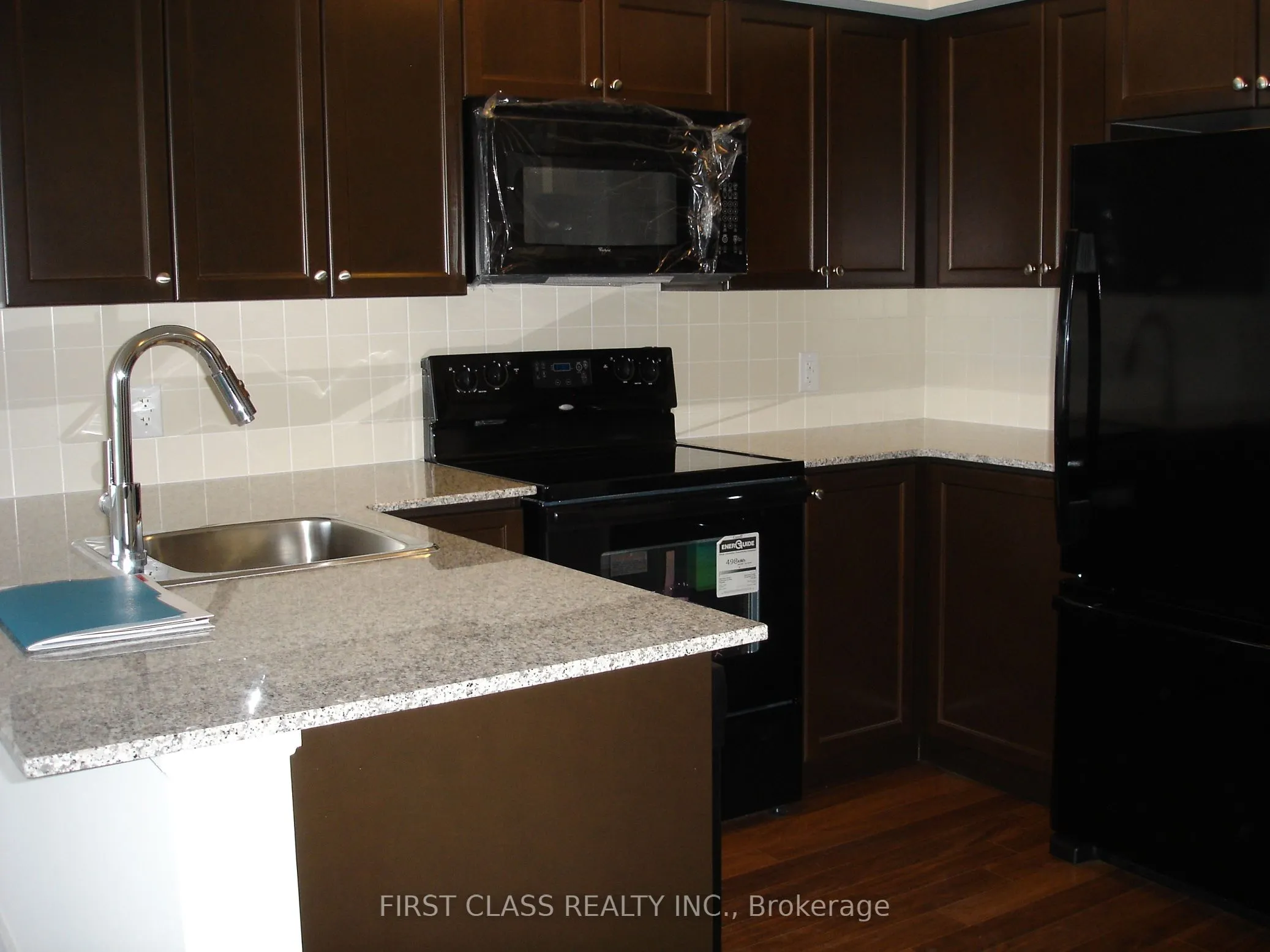 125 Village Green Square #3610