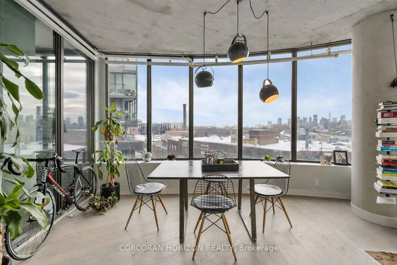 1201 Dundas Street E #503