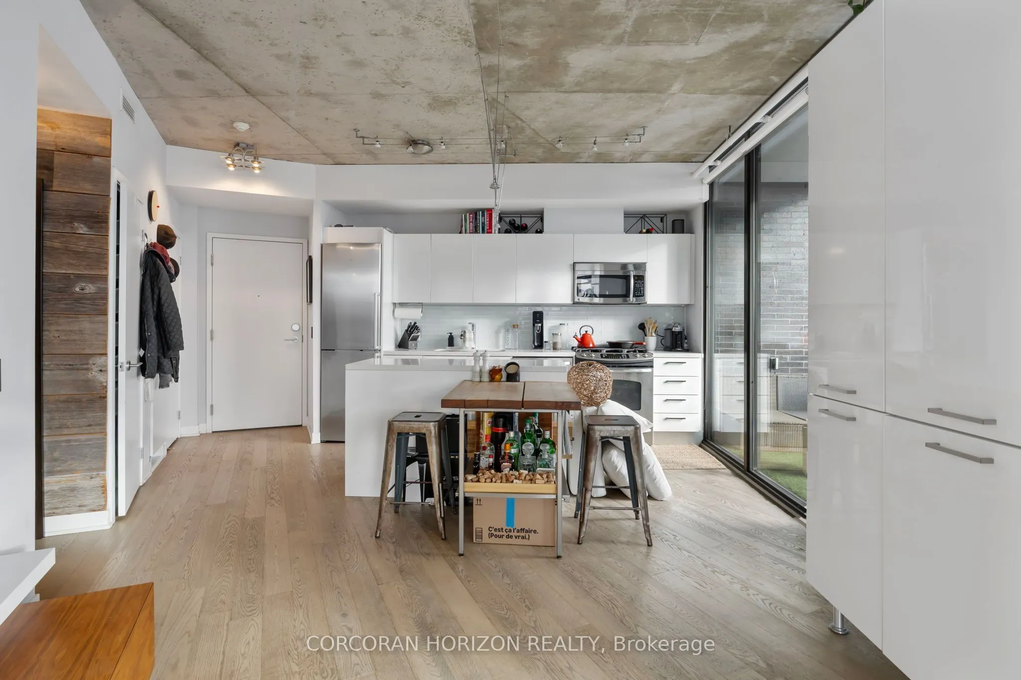1201 Dundas Street E #503