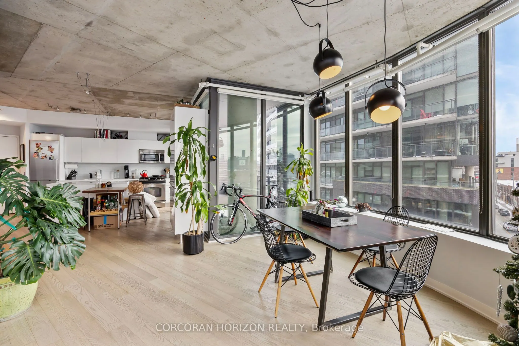1201 Dundas Street E #503