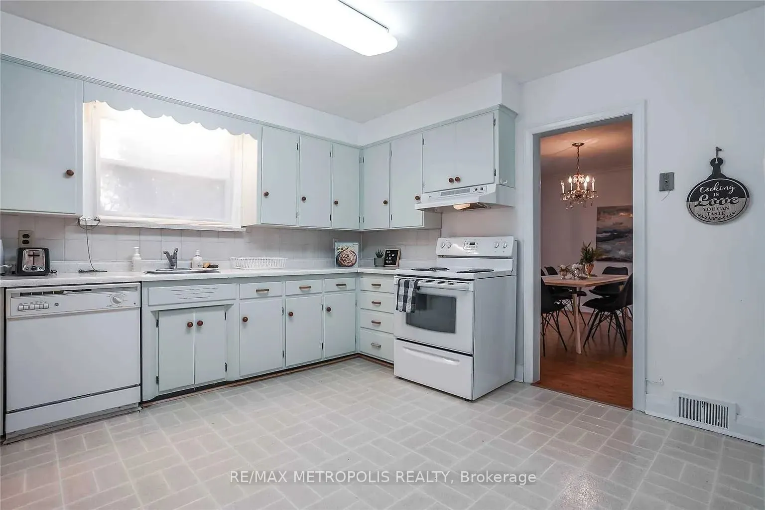 366 Beechgrove Drive