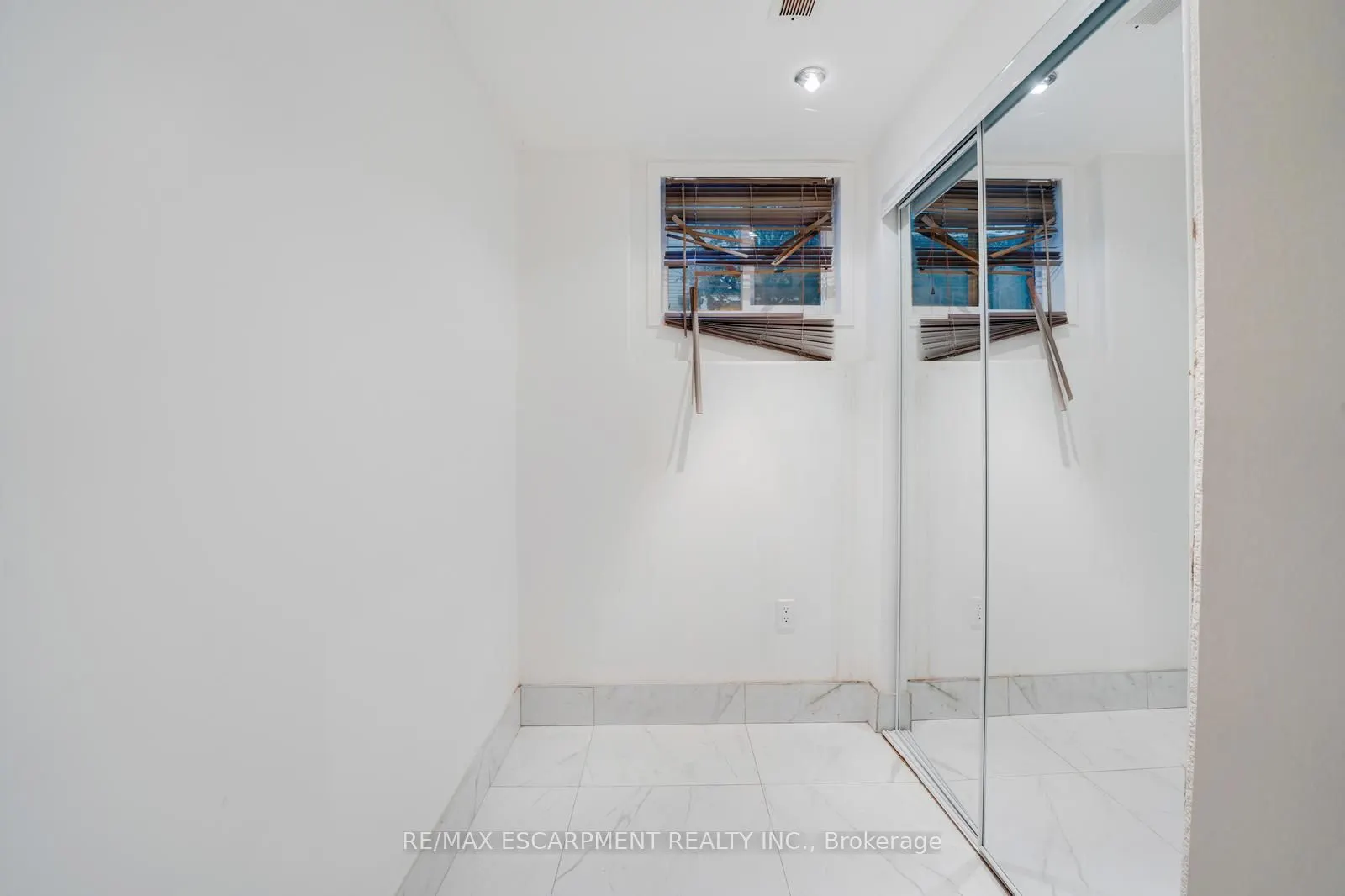 1140 Beneford Road