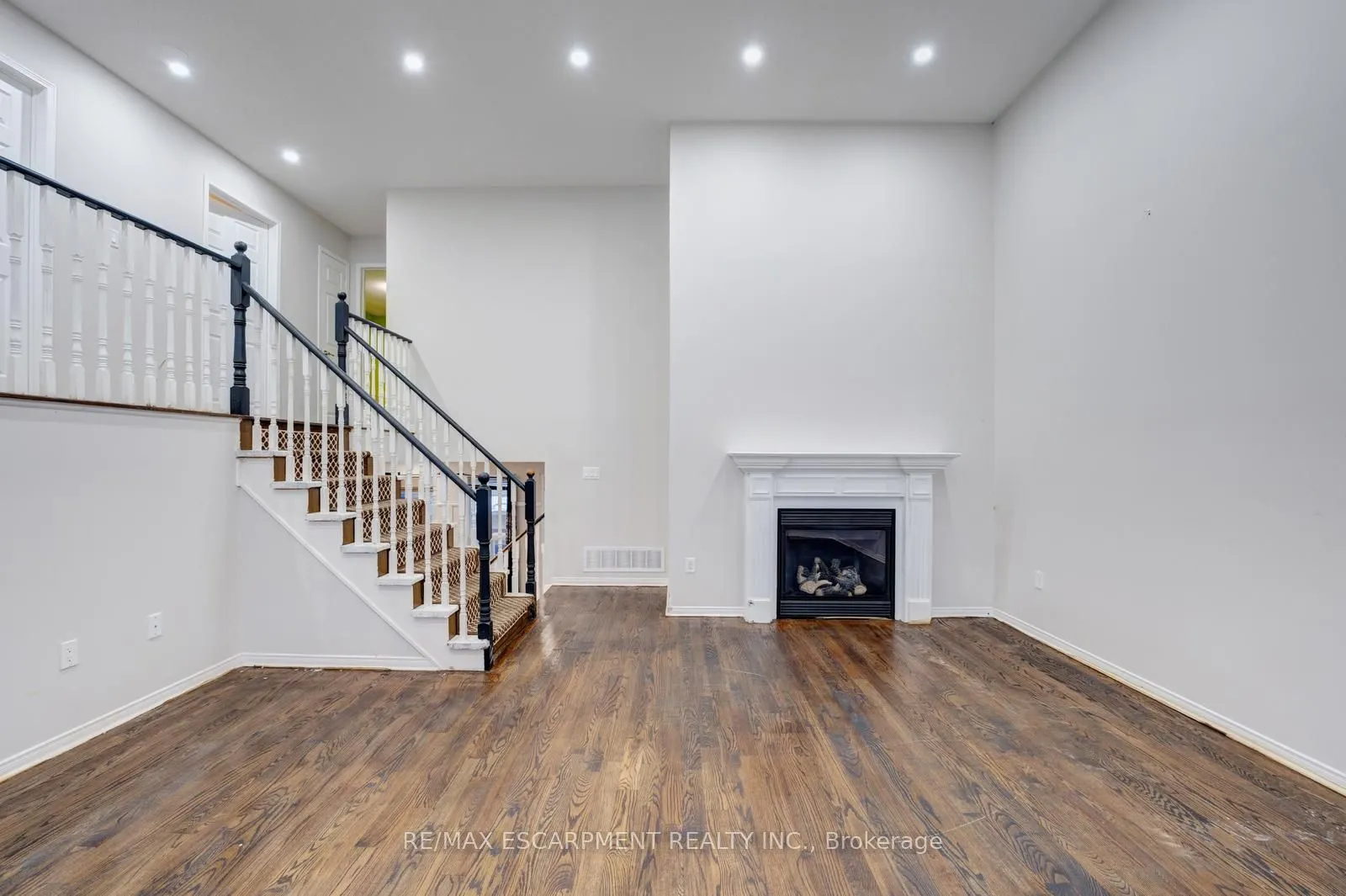 1140 Beneford Road