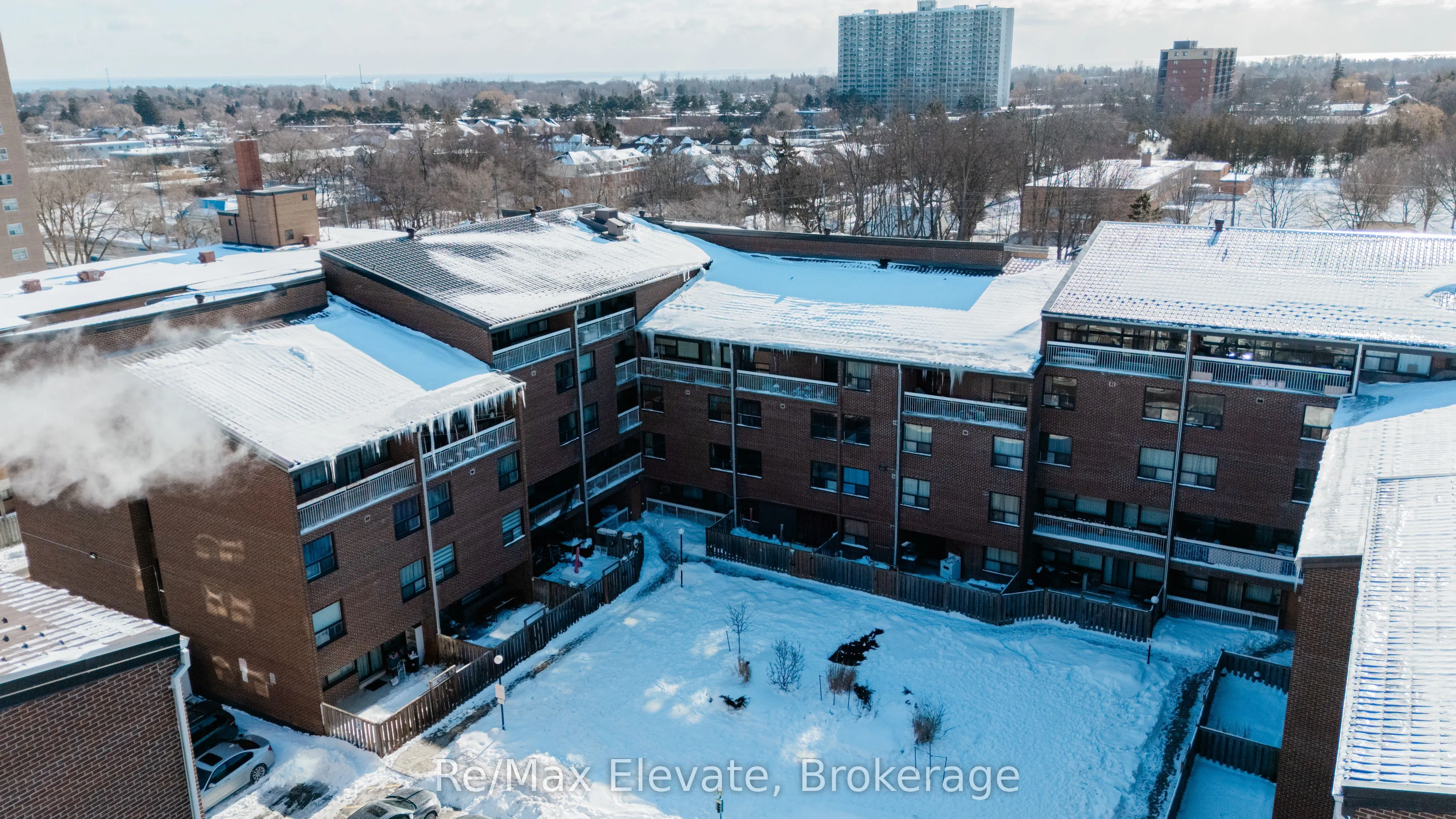 4060 Lawrence Avenue E #204