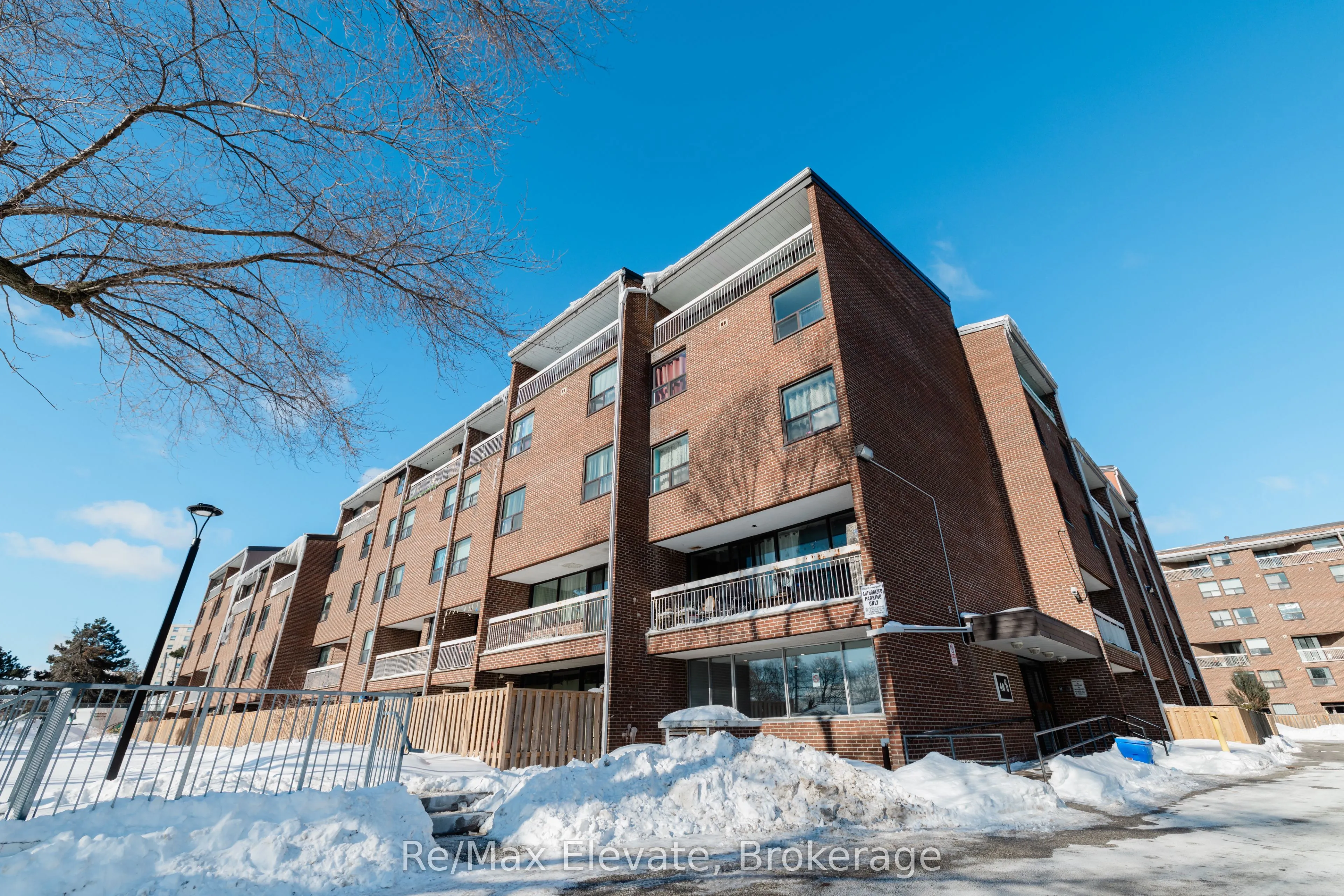 4060 Lawrence Avenue E #204